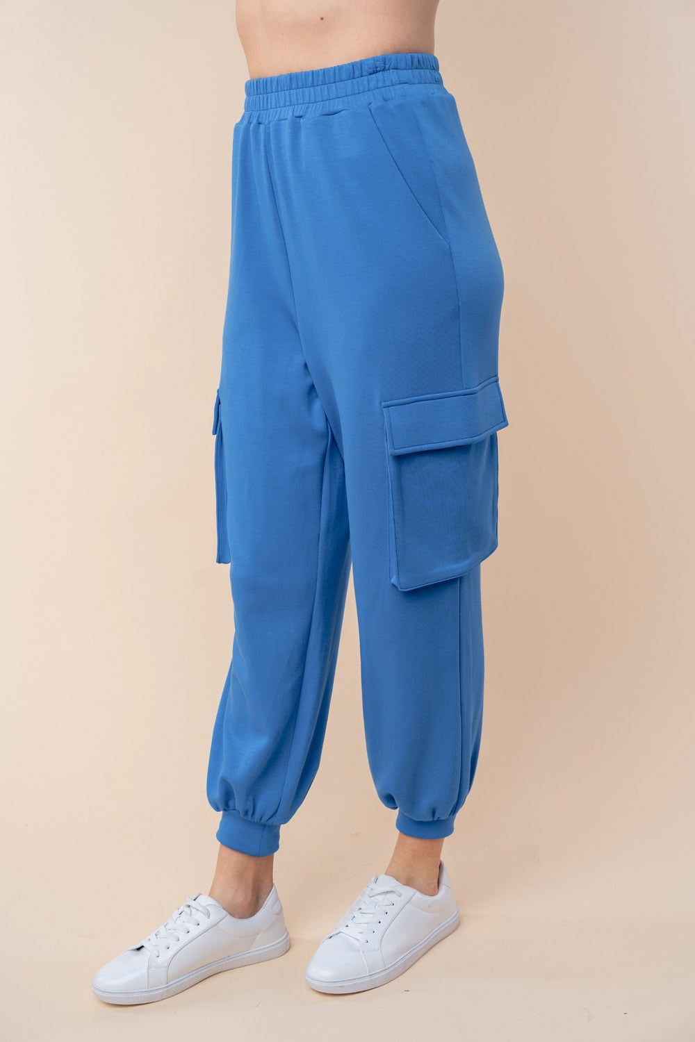 High Waisted Solid Knit Cargo Pants | WHITE BIRCH - Final Sale