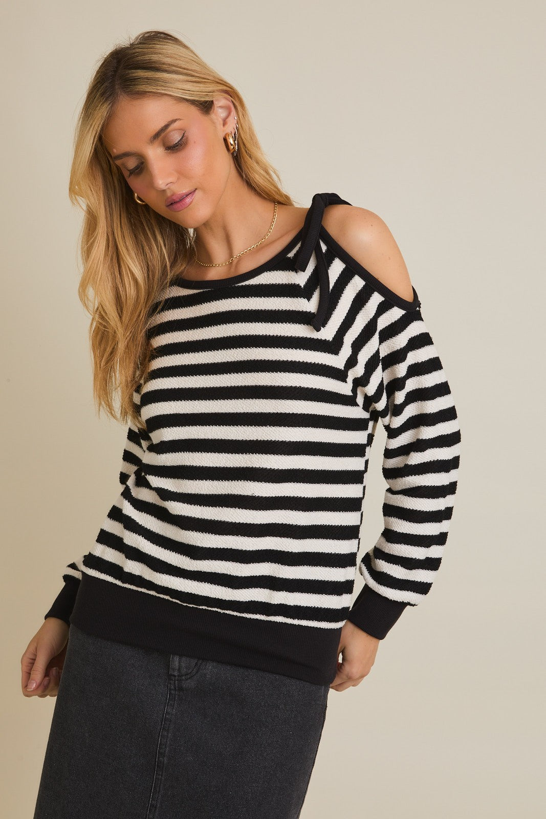 Shoulder Cut-out Tie Long Sleeve Stripe Top | GILLI