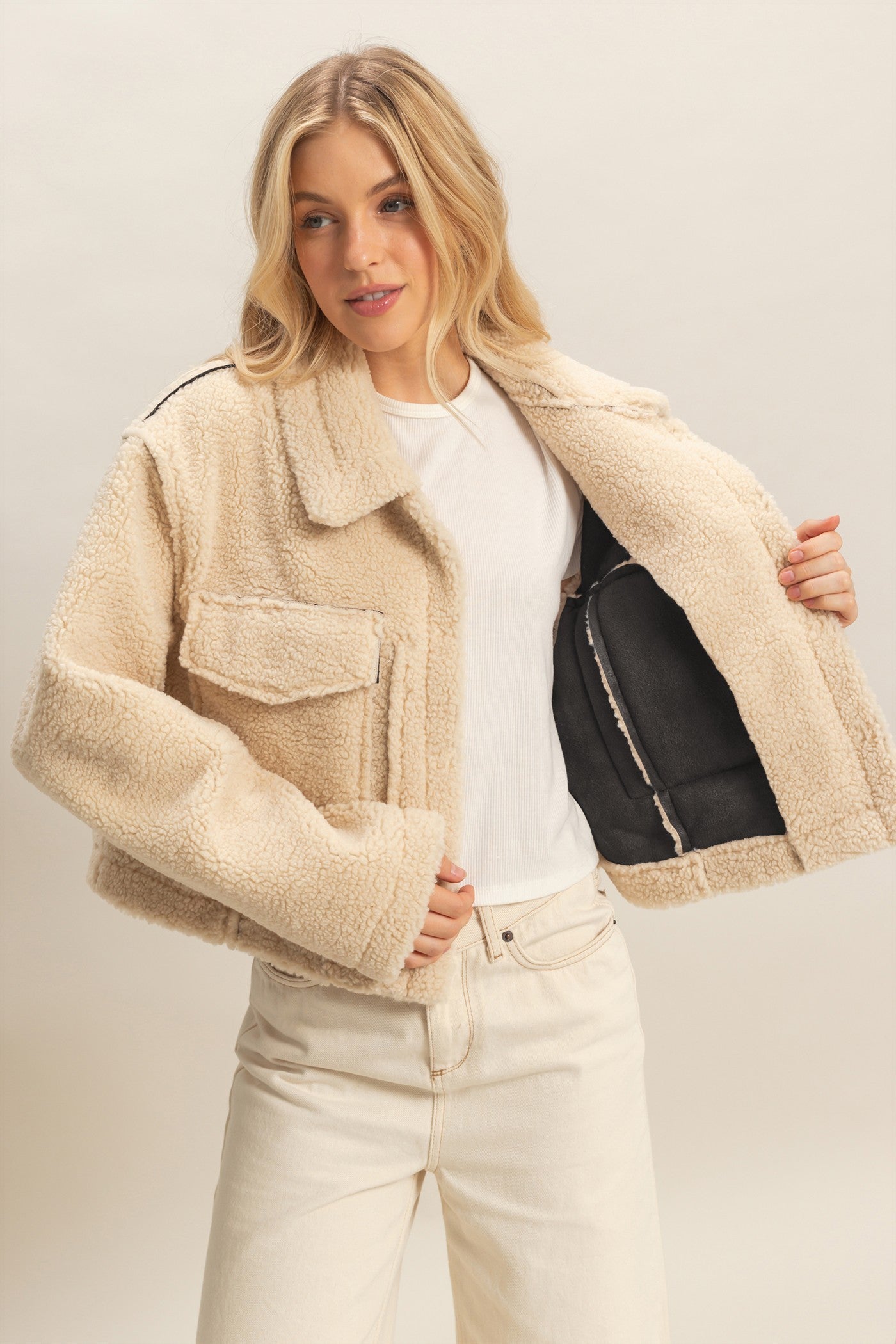 Reversible Suede Sherpa Mixed Jacket (2 COLORS) | HYFVE *LA LIVE PREORDER