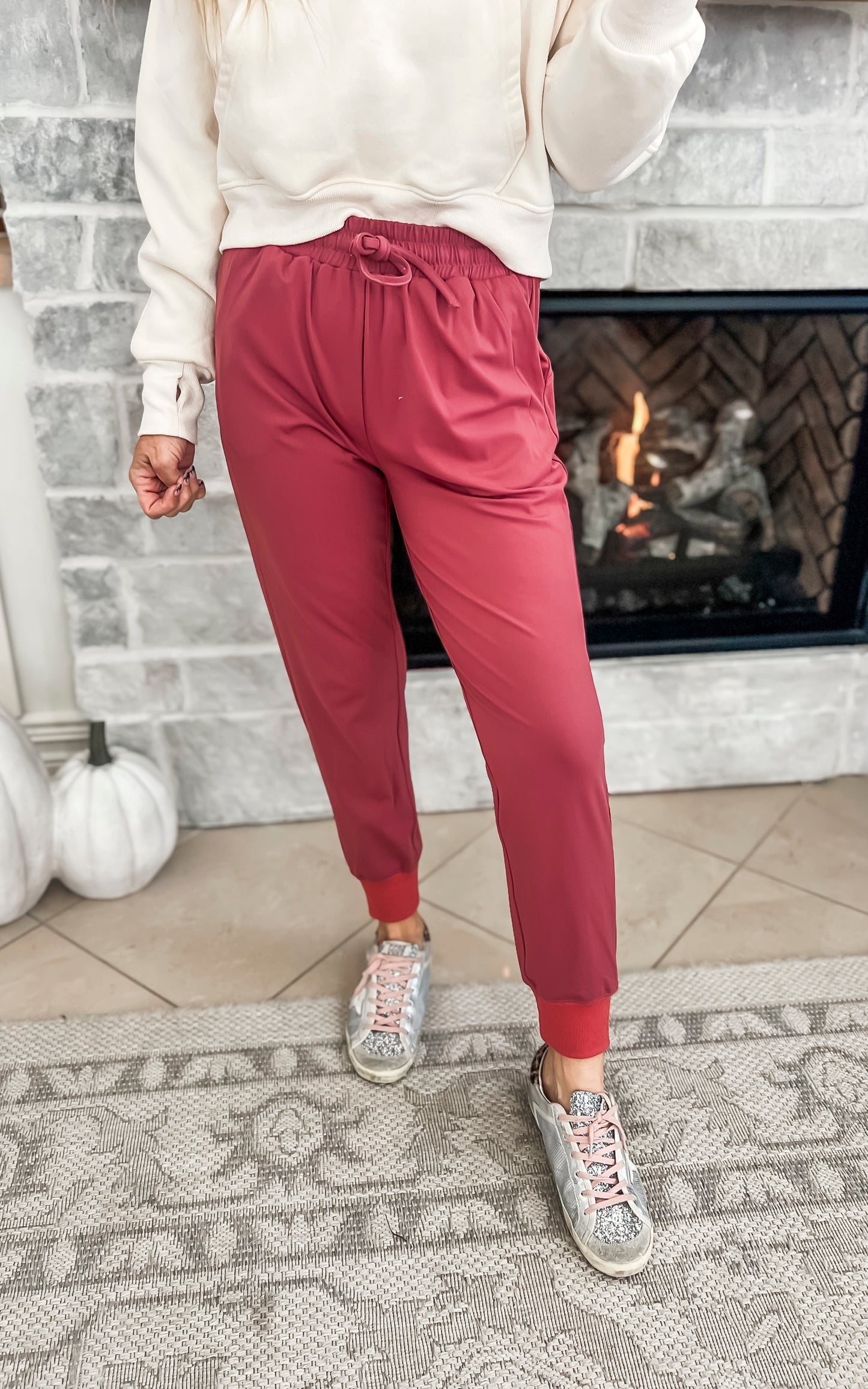 muave wick away joggers