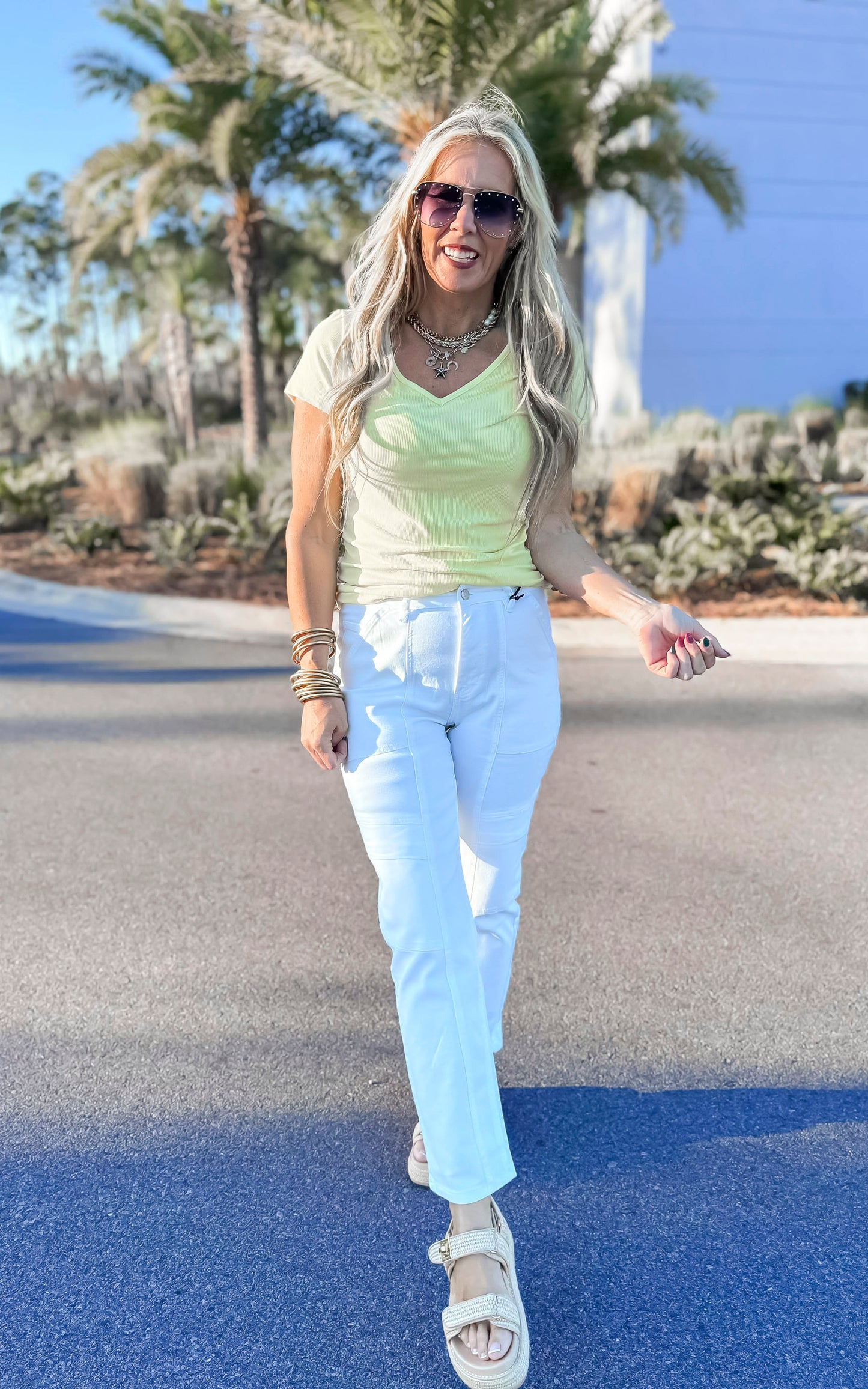 Hold Tight V-Neck Short Sleeve Top | Salty Wave *FINAL SALE