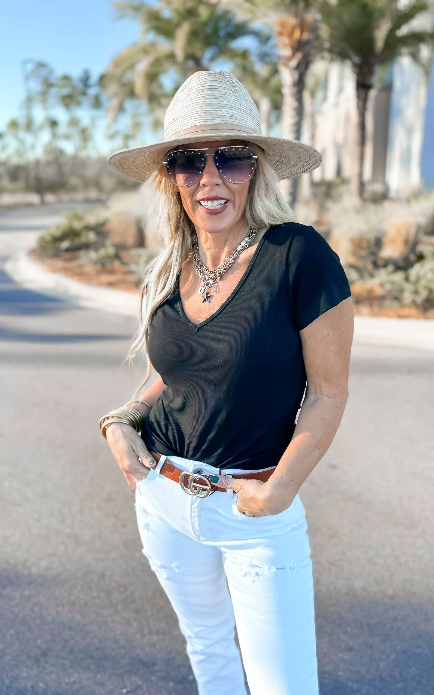 Hold Tight V-Neck Short Sleeve Top | Salty Wave *FINAL SALE