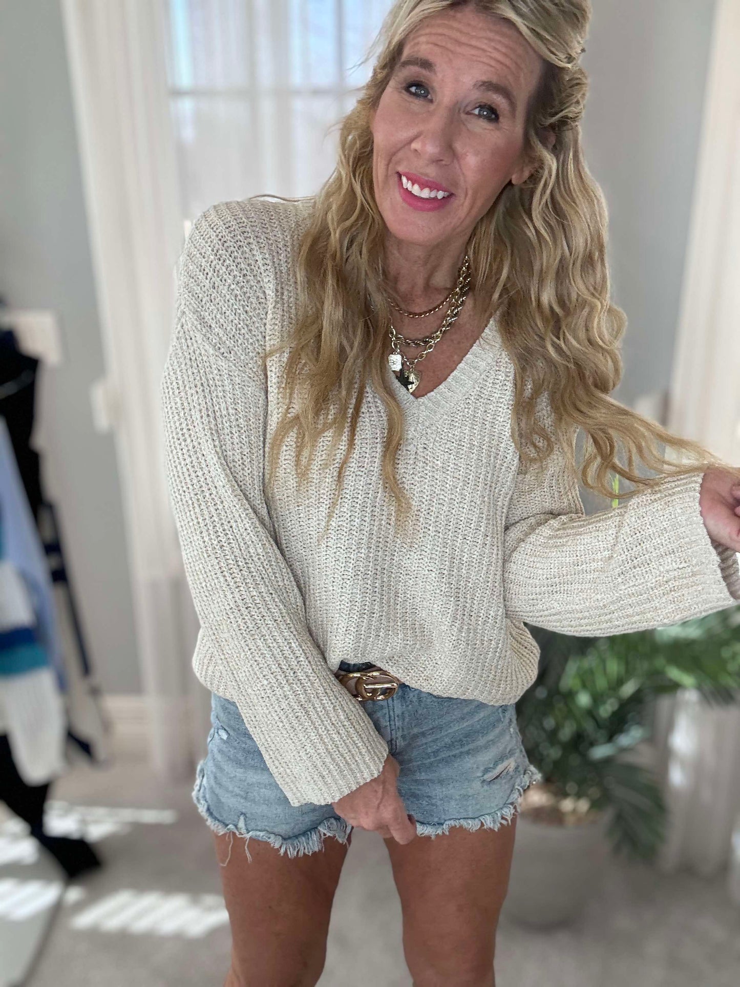 V-neck Long Sleeve Solid Sweater Top | POL - Final Sale