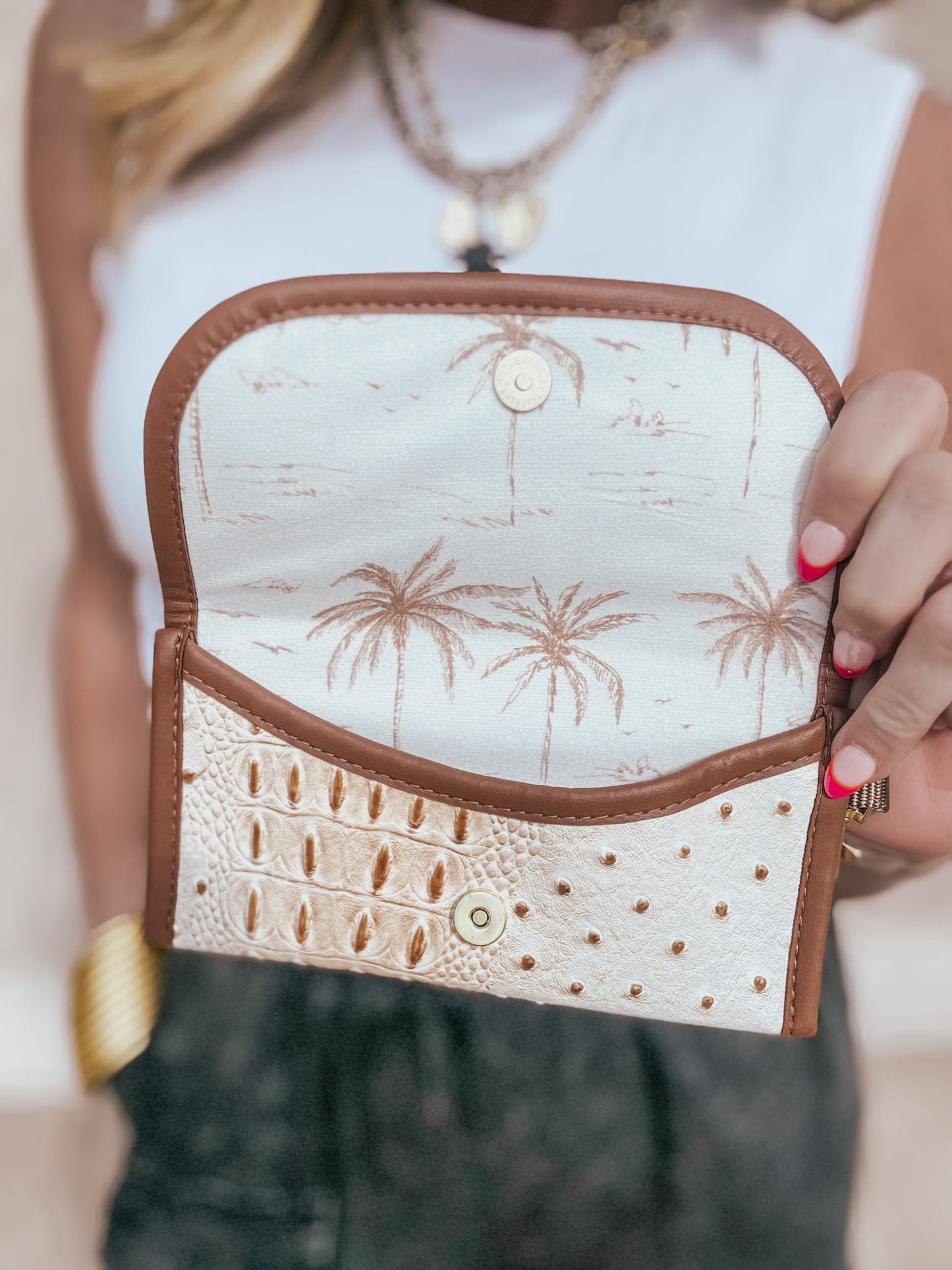 Bad Habit Sand Dune Palm - Makeup Junkie & Bad Habit Collab
