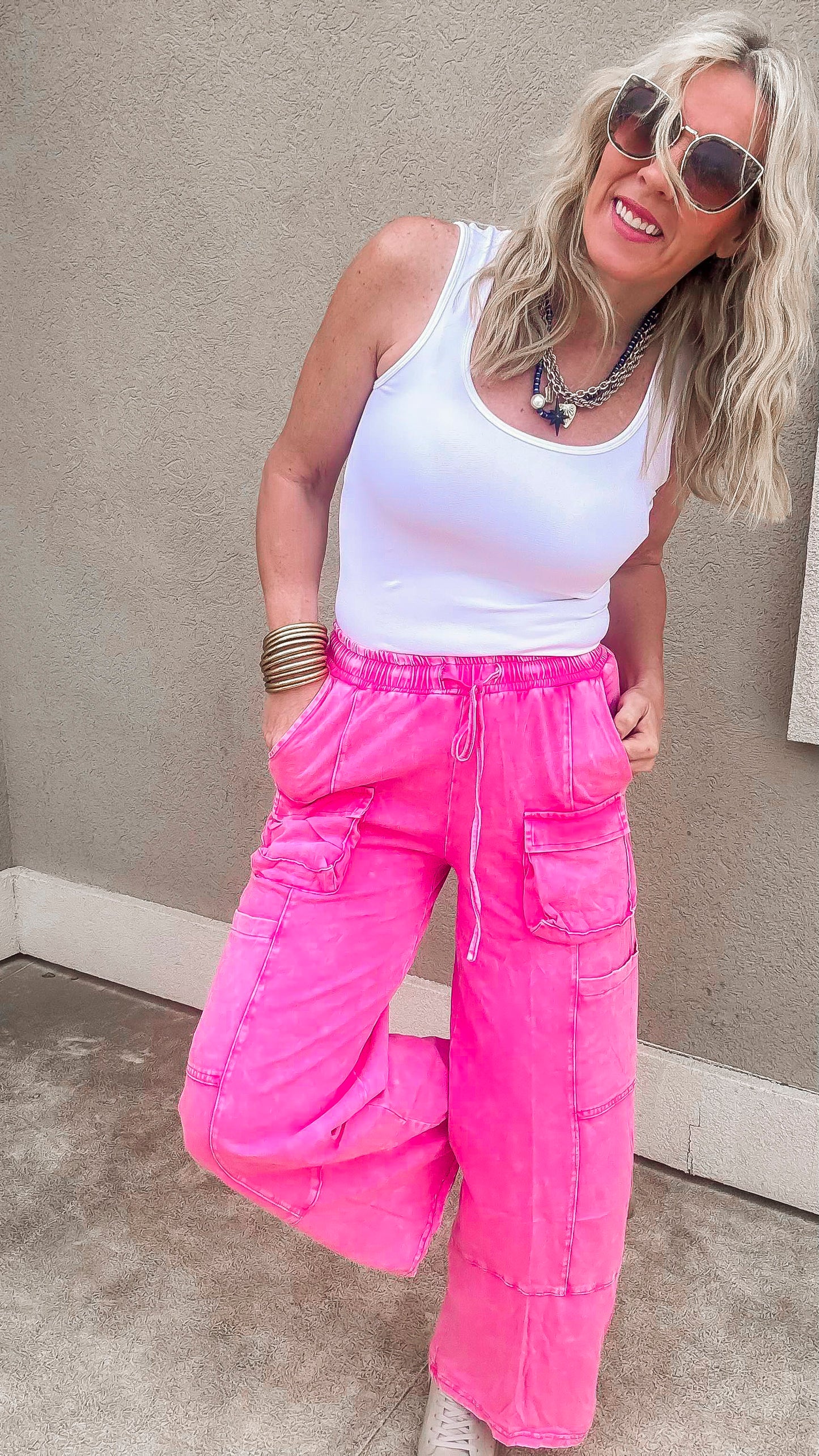 Washed Cargo Pocket Detail Wide leg Pants