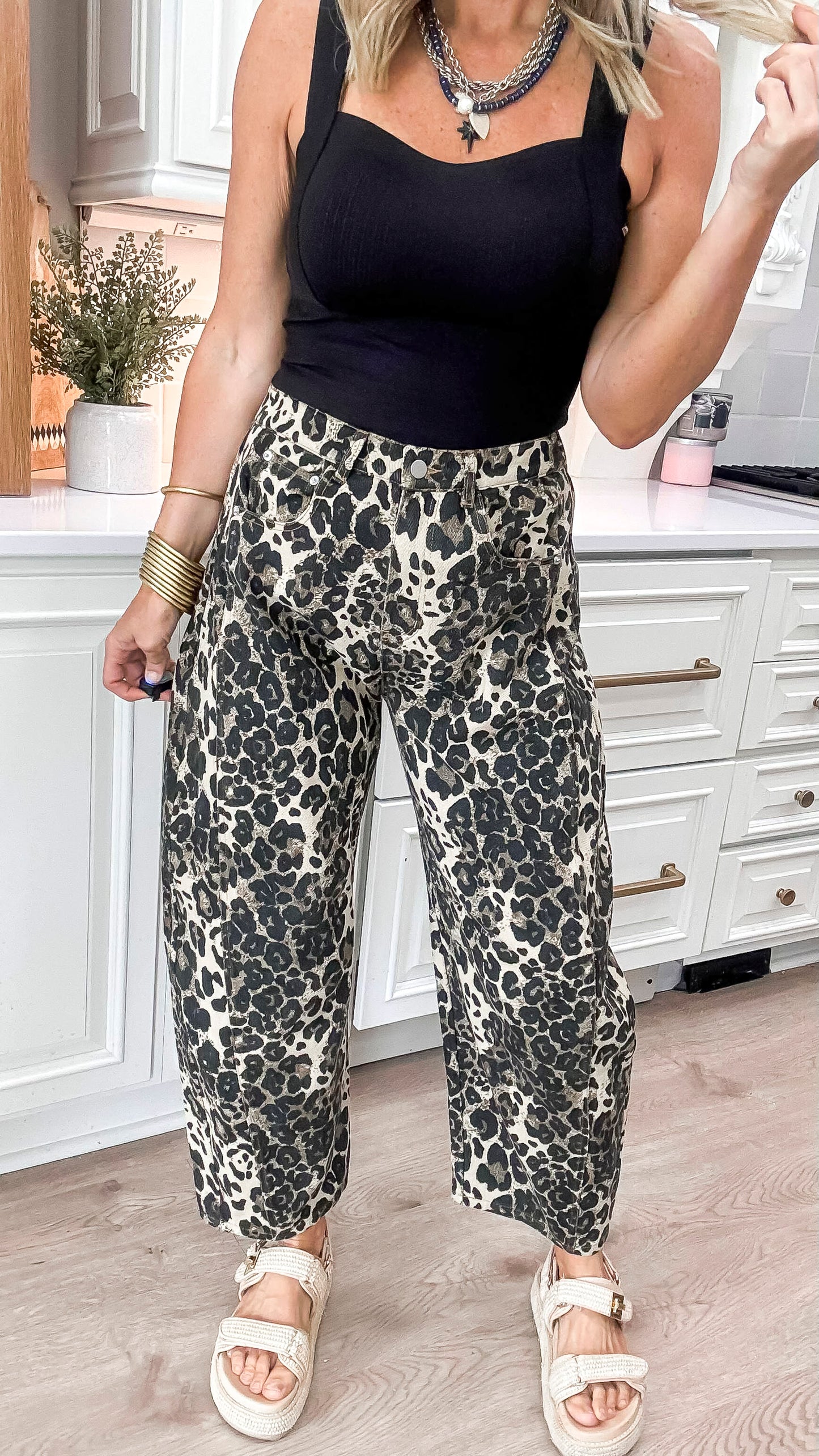 Washed Leopard Printed Barrel Jean