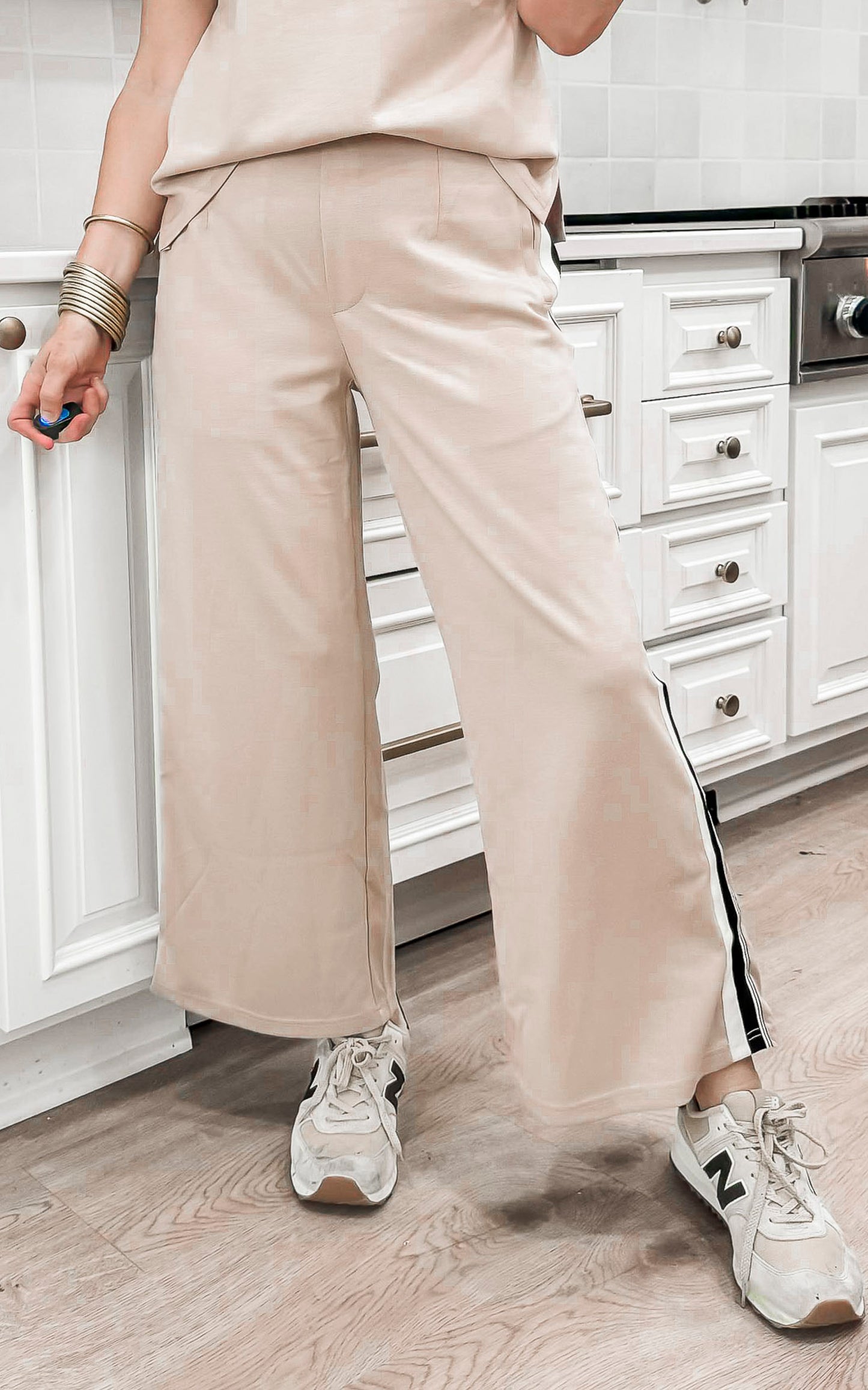 Striped Down Line Pants With Pockets