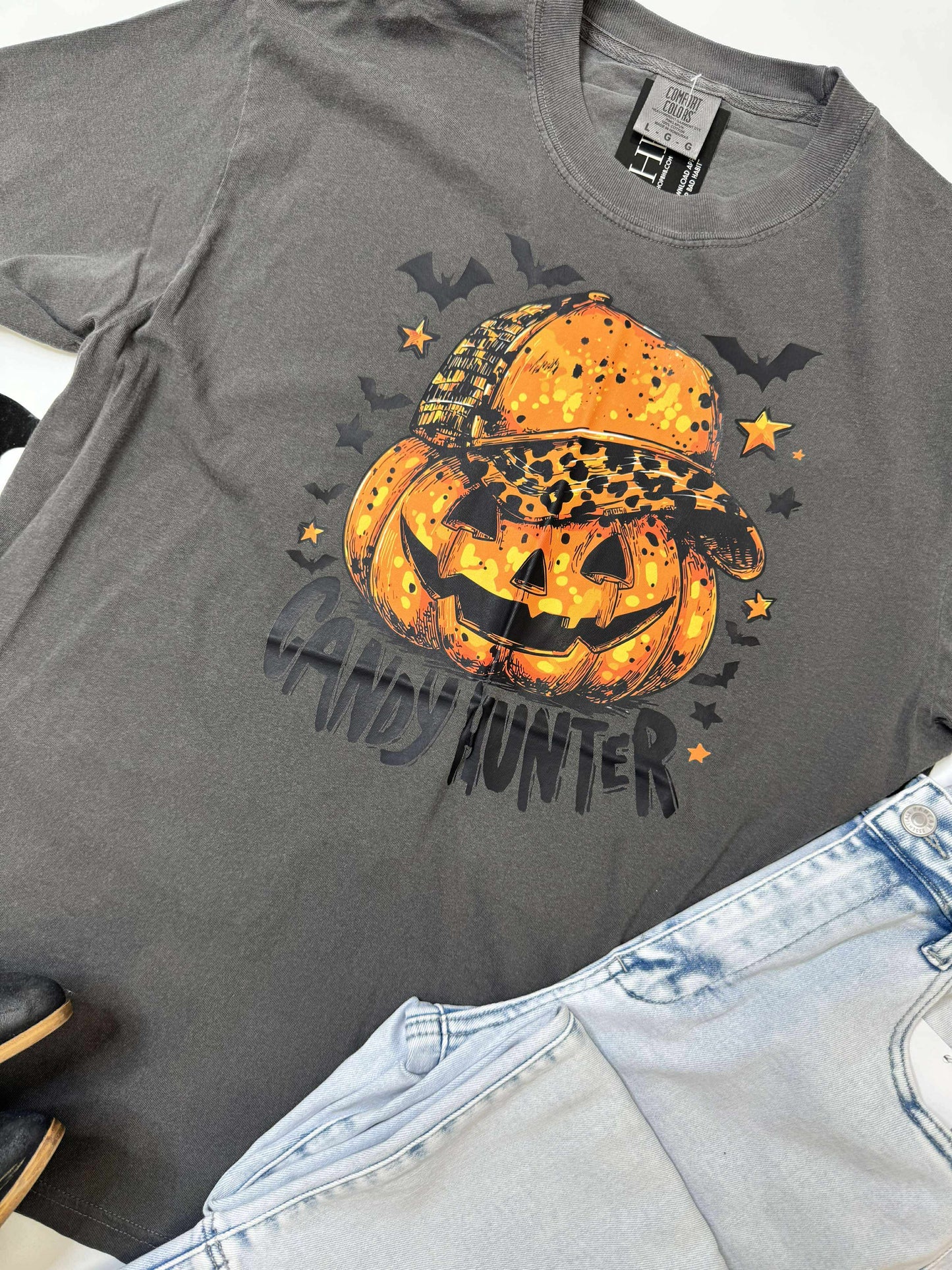 Candy Hunter Halloween Garment Graphic T-shirt