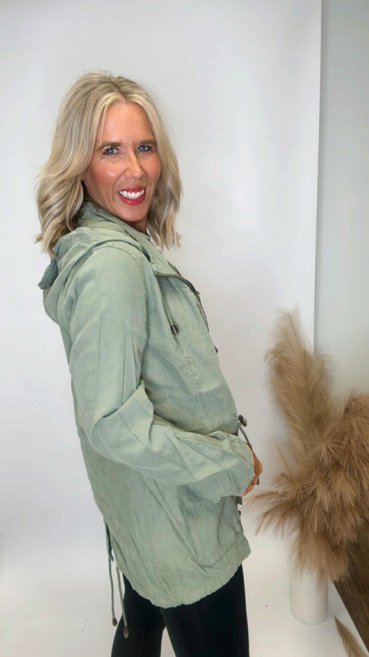 Hooded Anorak Jacket With Cargo Pockets