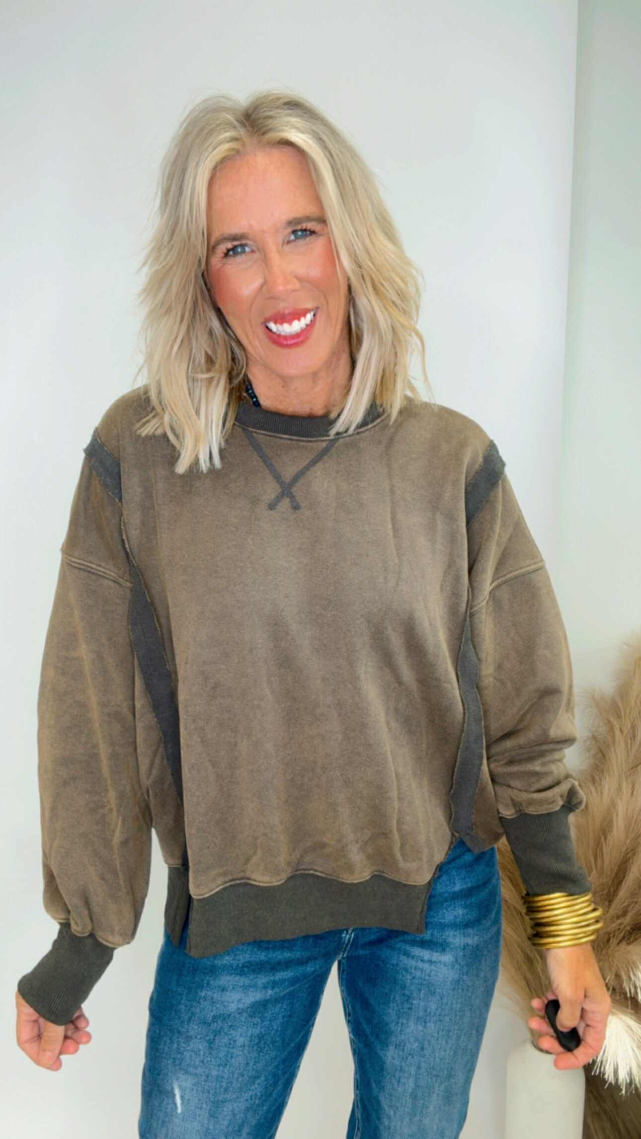 Essential Washed Pullover Sweatshirt Tops (3 COLORS)
