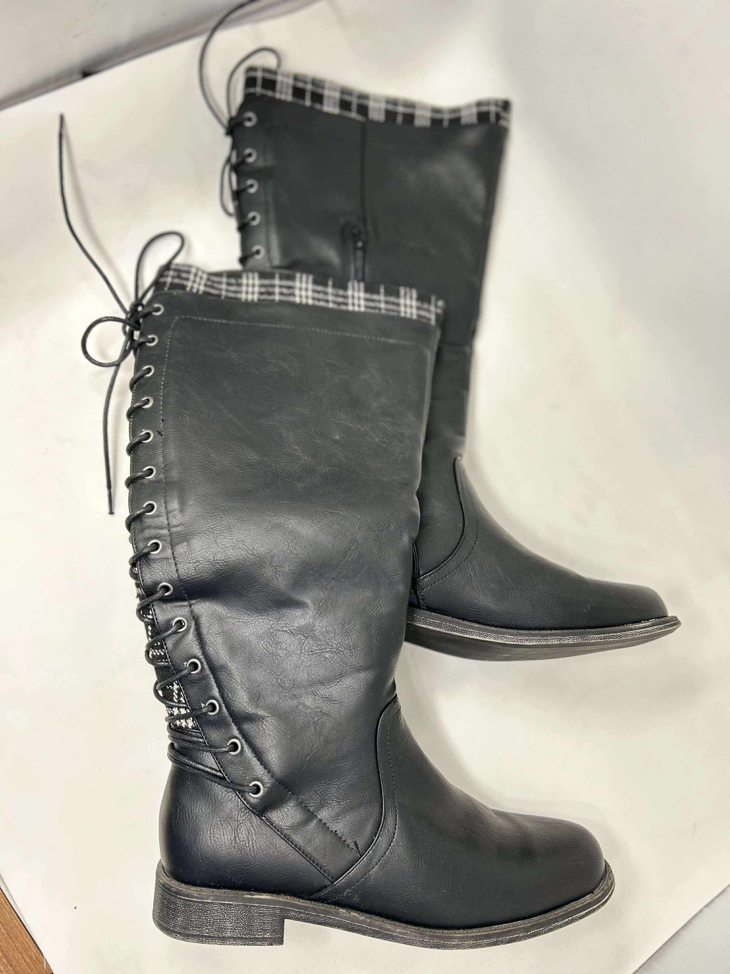Lace Up Plaid Gunmetal Grey Boots | MODEL SHOE *FINAL SALE
