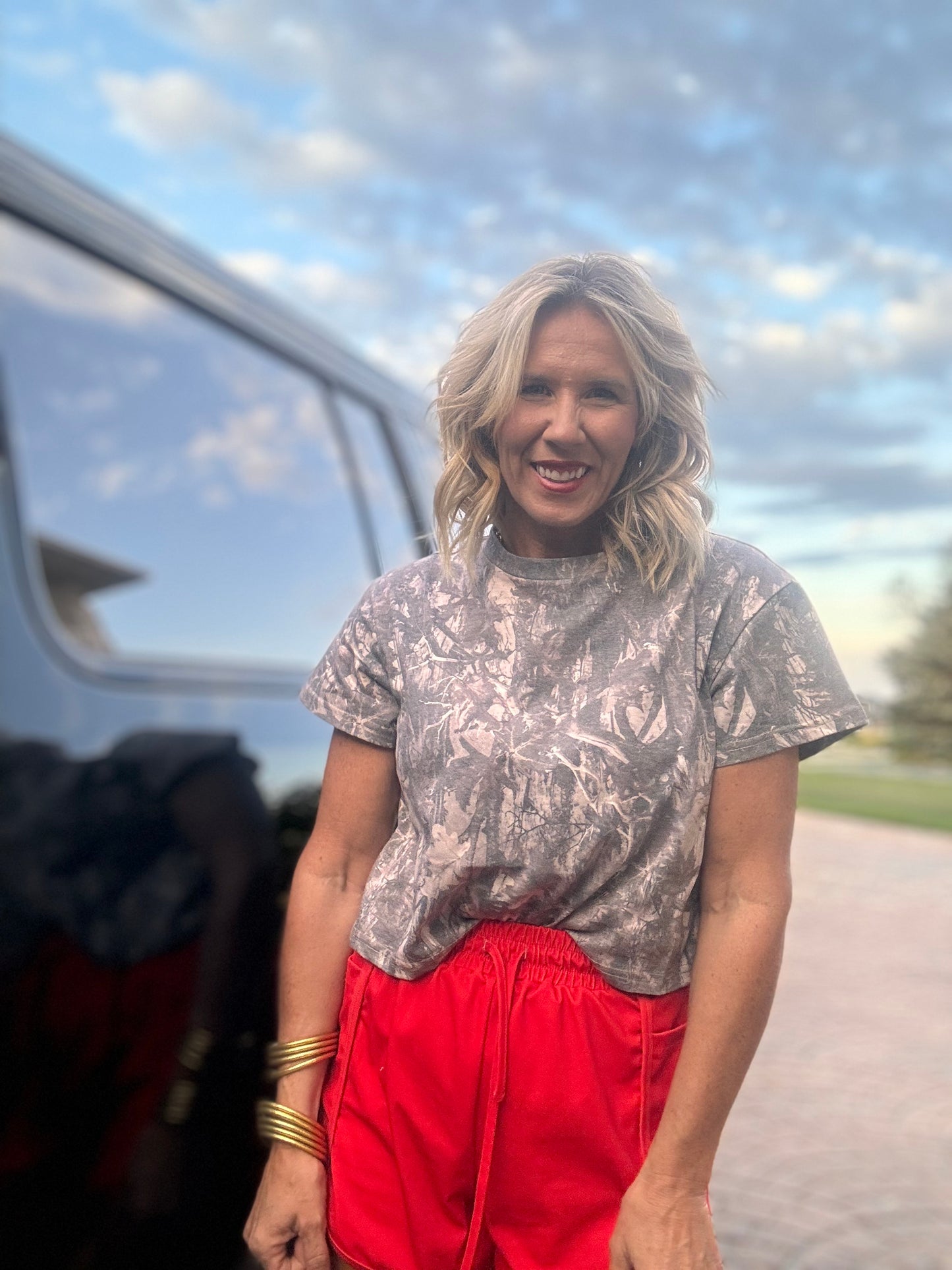 The Signature Cropped Camo Tee | Salty Wave -DEAL