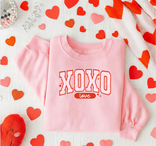 XOXO Love Pink Crewneck Graphic Sweatshirt *