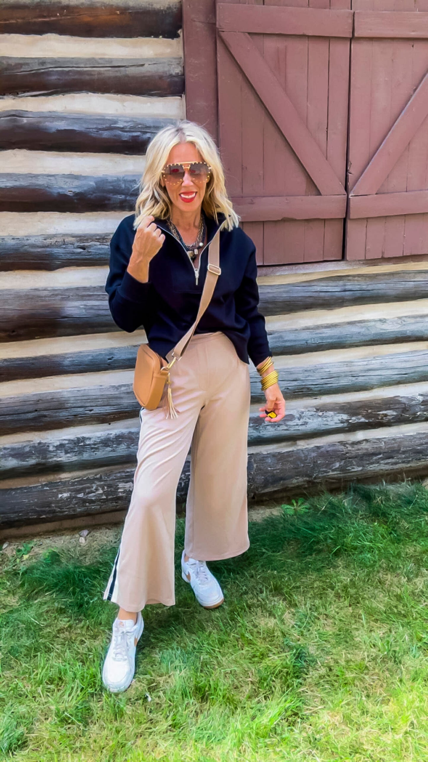 Striped Down Line Pants With Pockets