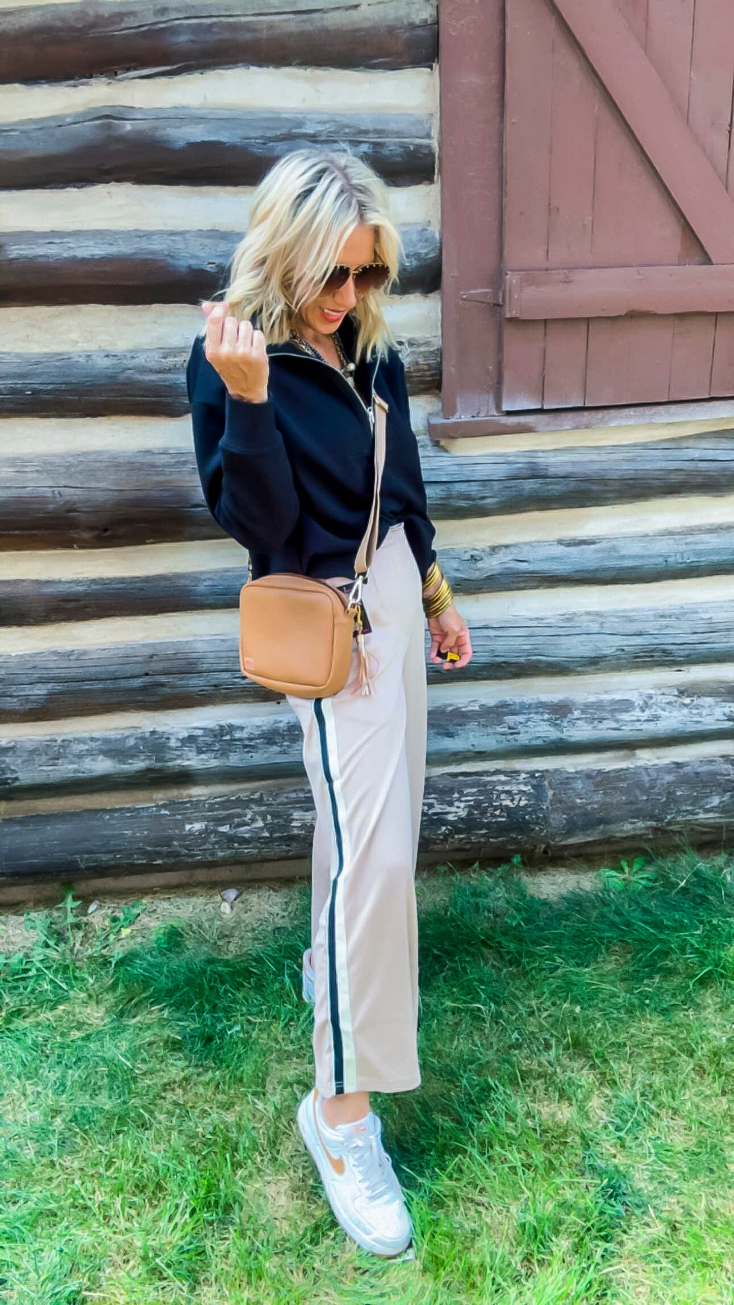 Striped Down Line Pants With Pockets