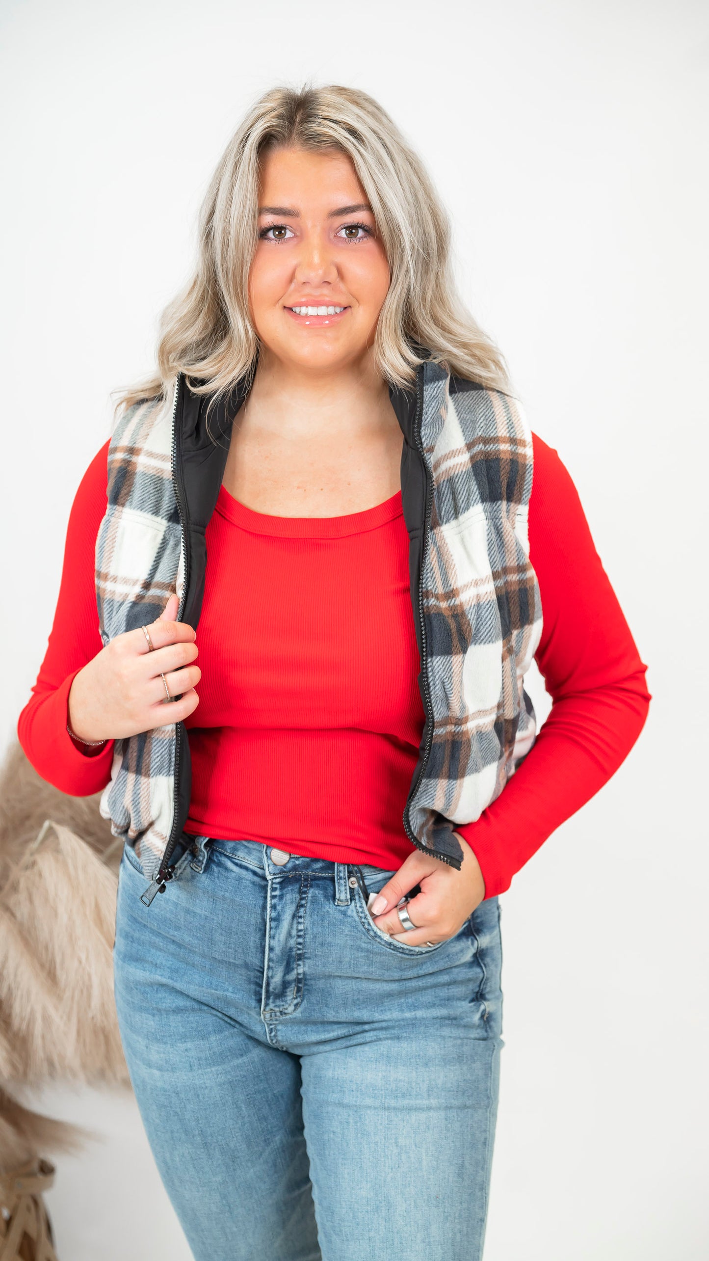 Black Full-zip Reversible Plaid Puffer Vest *DEAL*