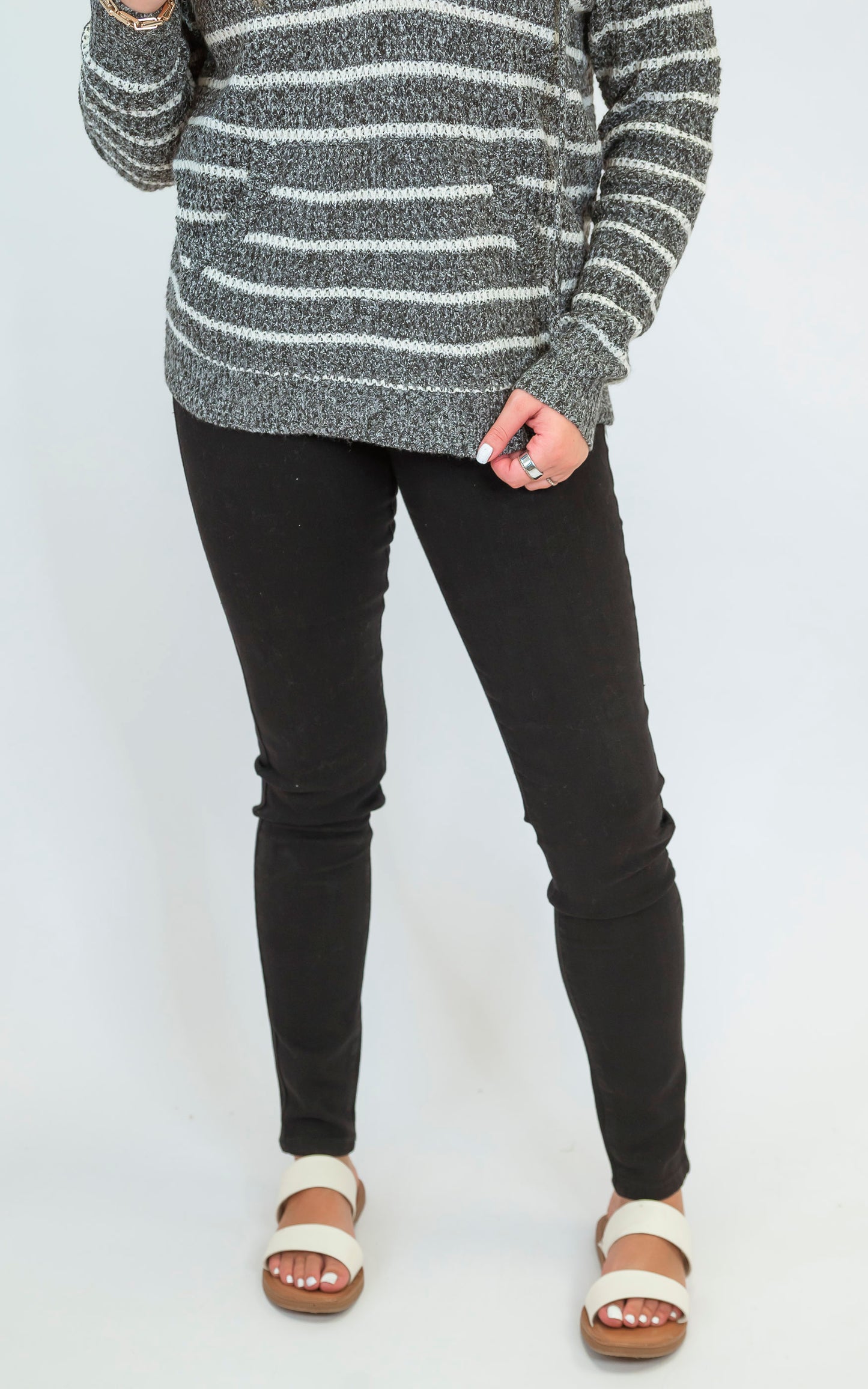 Black Mid Rise Super Skinny Denim Jeans | Kan Can