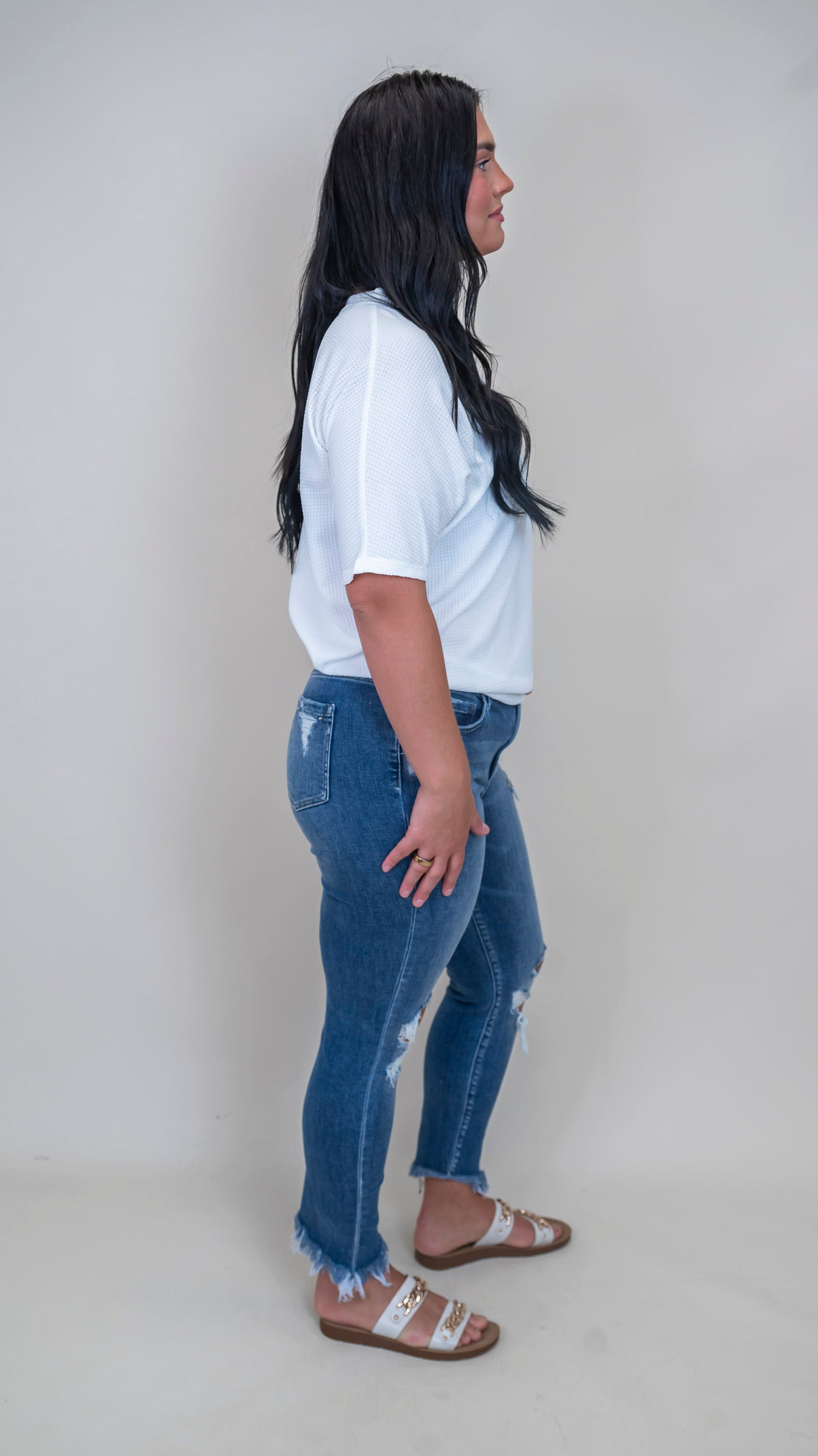 The Shanon Mid Rise Crop Skinny Denim Jeans - Mica *