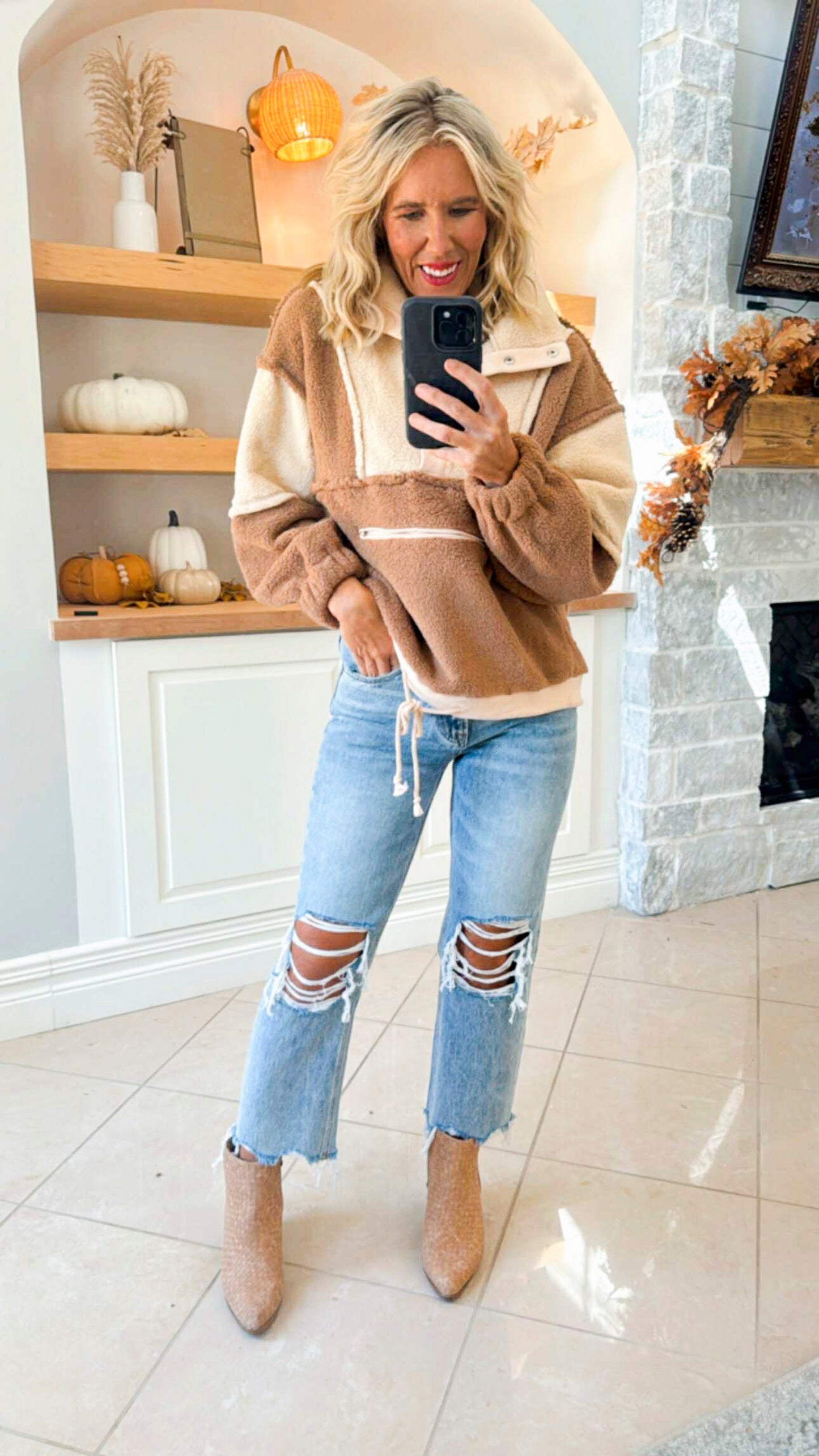 Dusted Cocoa Fleece Pullover Top