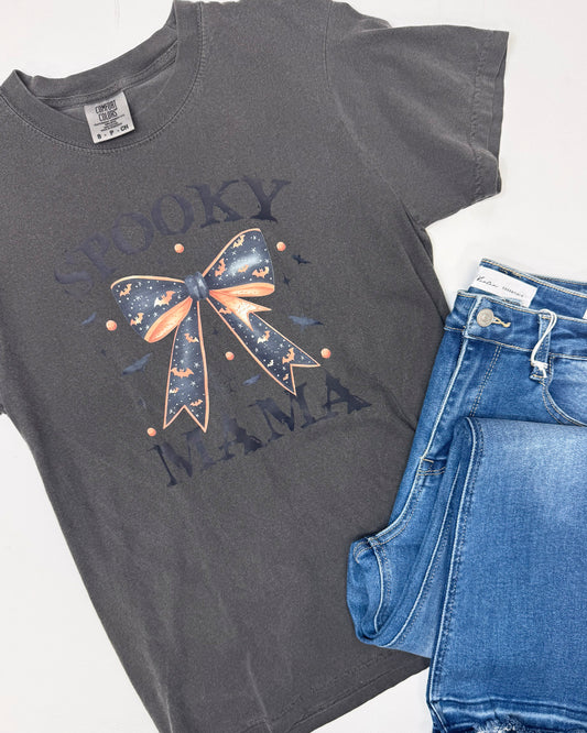 Pepper Spooky Mama Garment Dyed Graphic T-shirt | AS IS *FINAL SALE