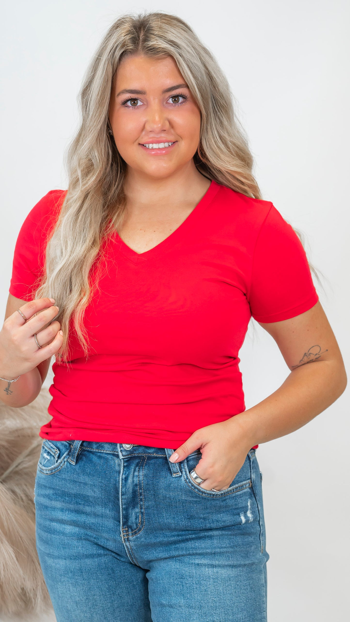 The Aria Basic Cotton V-neck Short Sleeve Tee | Zenana (5 COLORS) *DEAL*