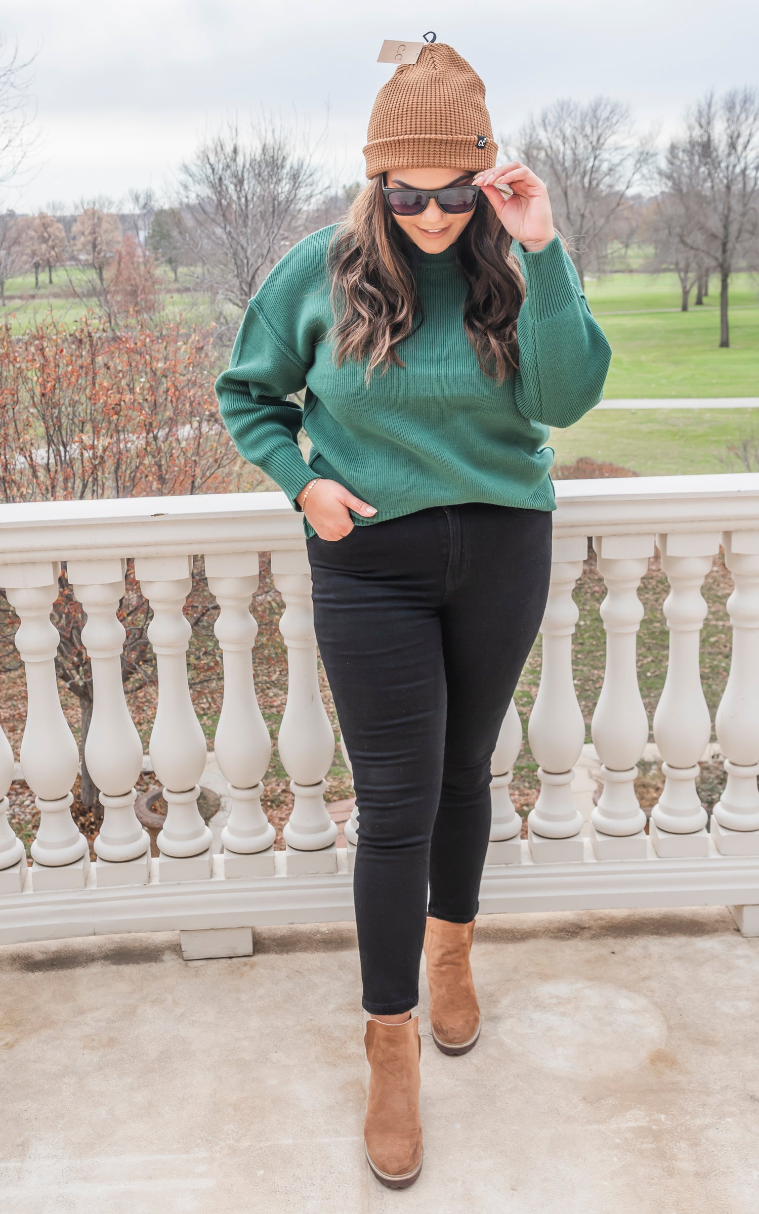 HUNTER GREEN SWEATER