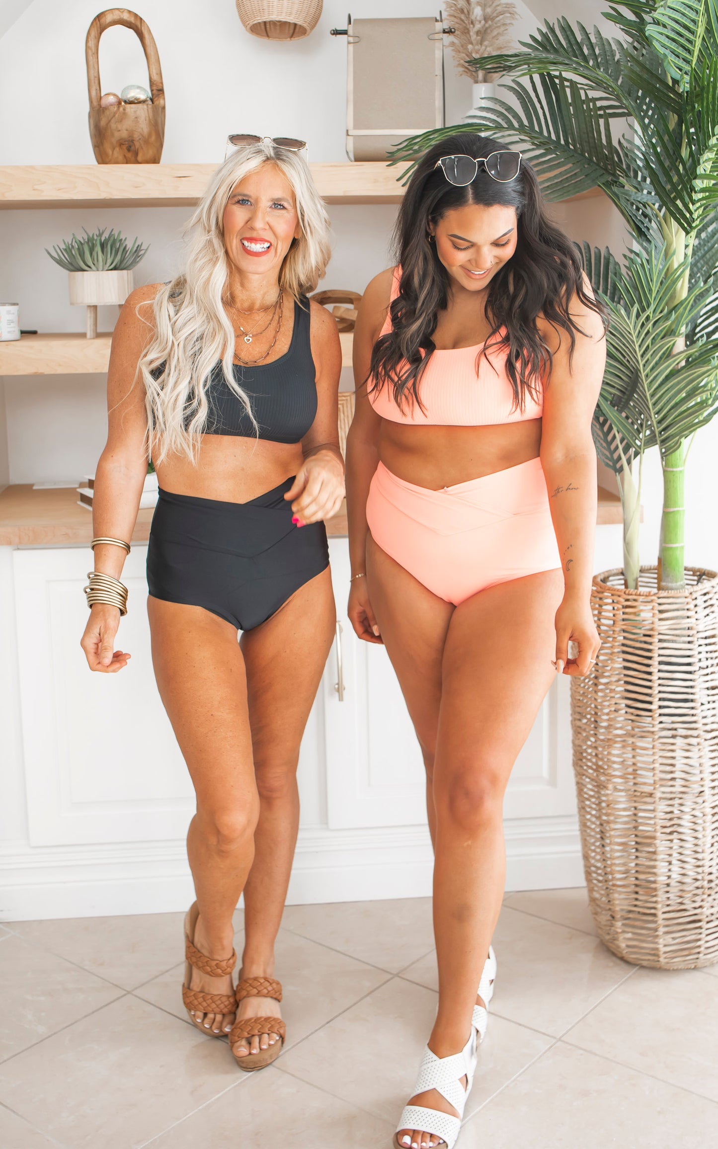 Seashell Top | Black