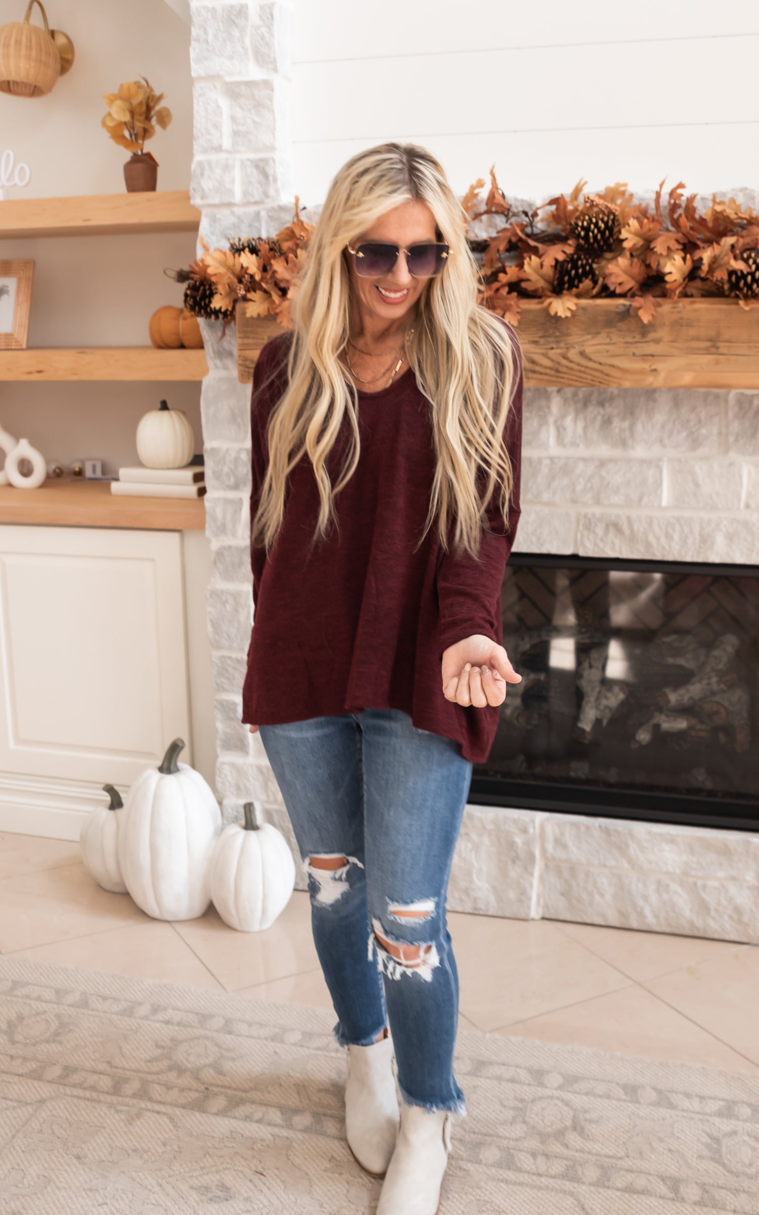 BURGUNDY SWEATER
