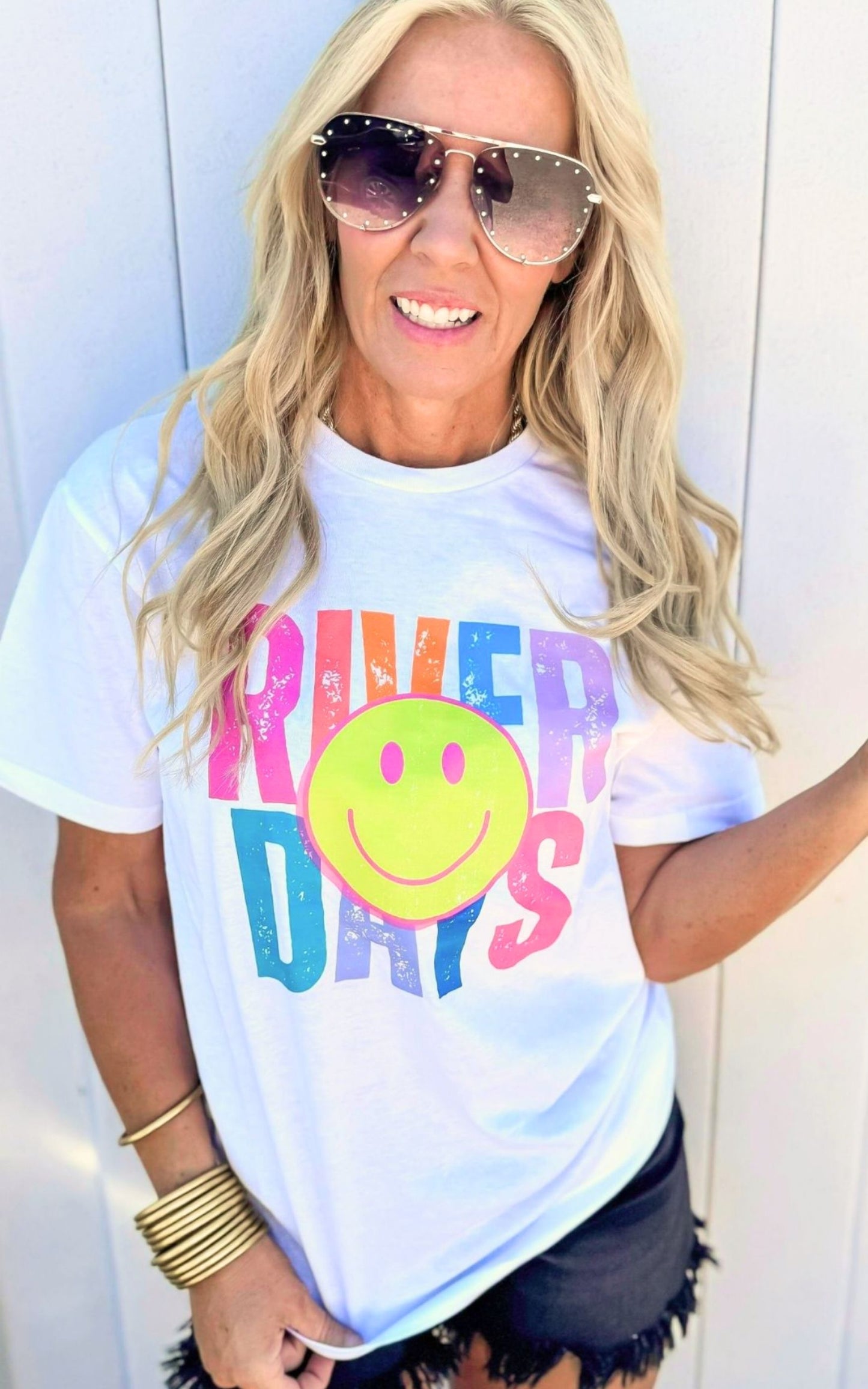 Smile for River Days Graphic T-shirt
