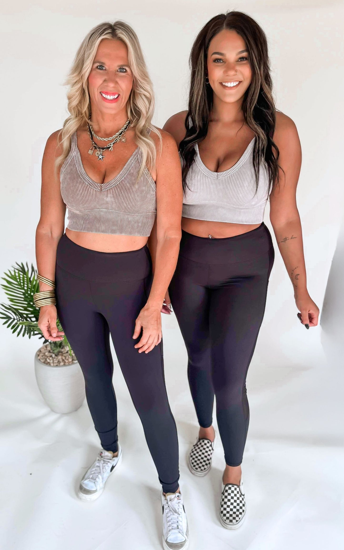 Stone Washed V-Neck Seamless Cropped Bra Top -Final Sale