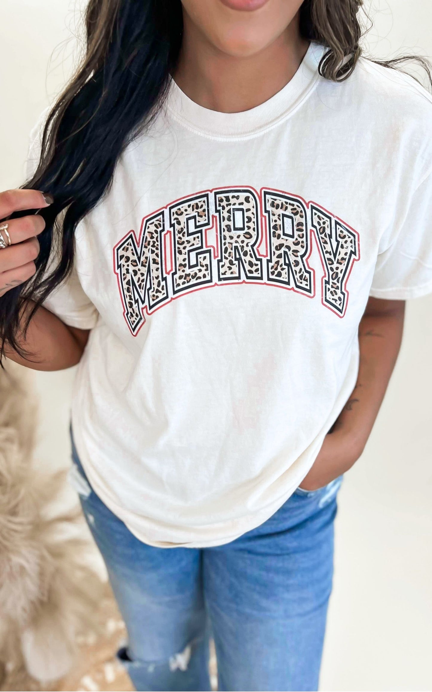 MERRY Leopard Garment Dyed Graphic T-shirt