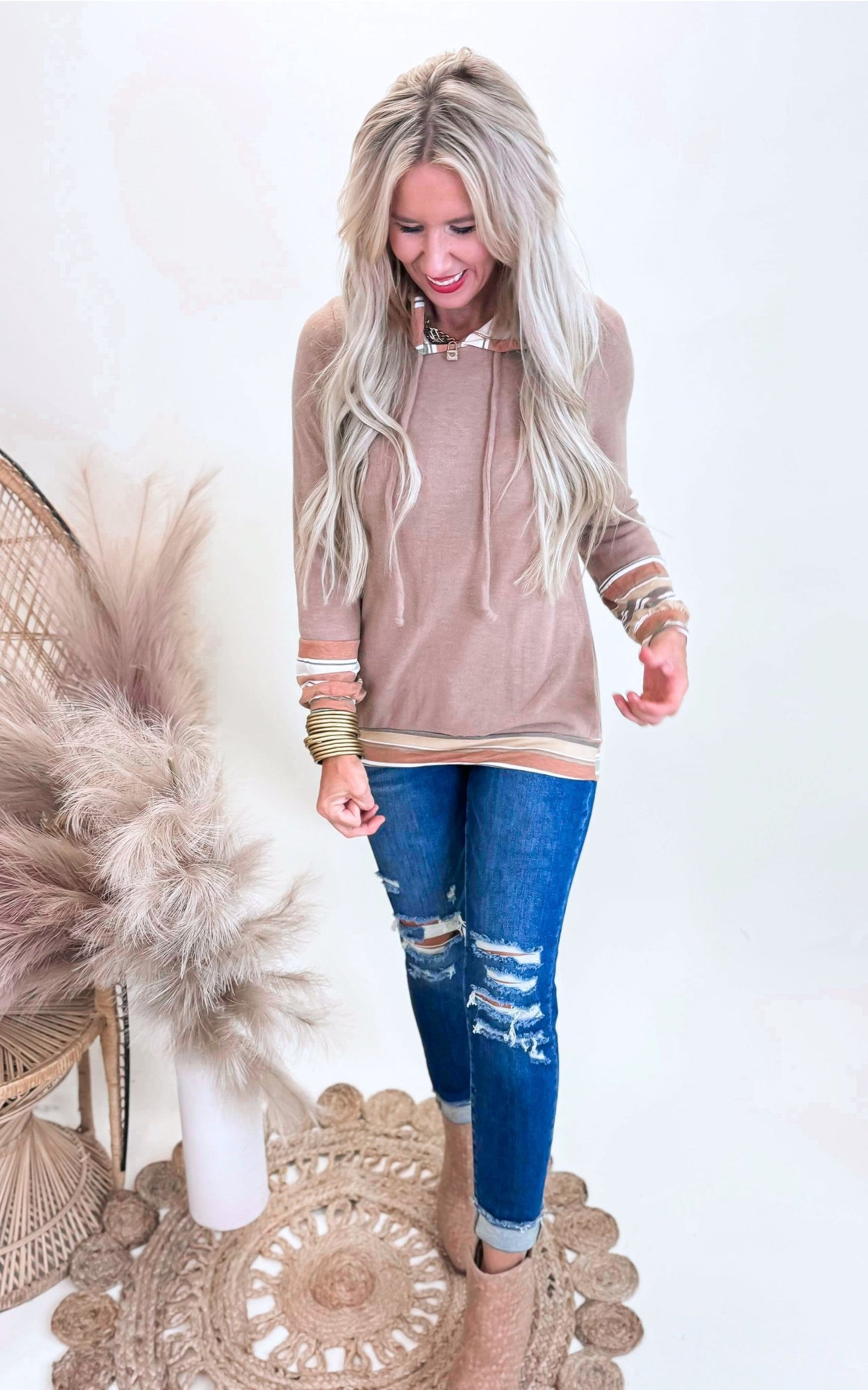 Chill Vibes Contrast Pullover