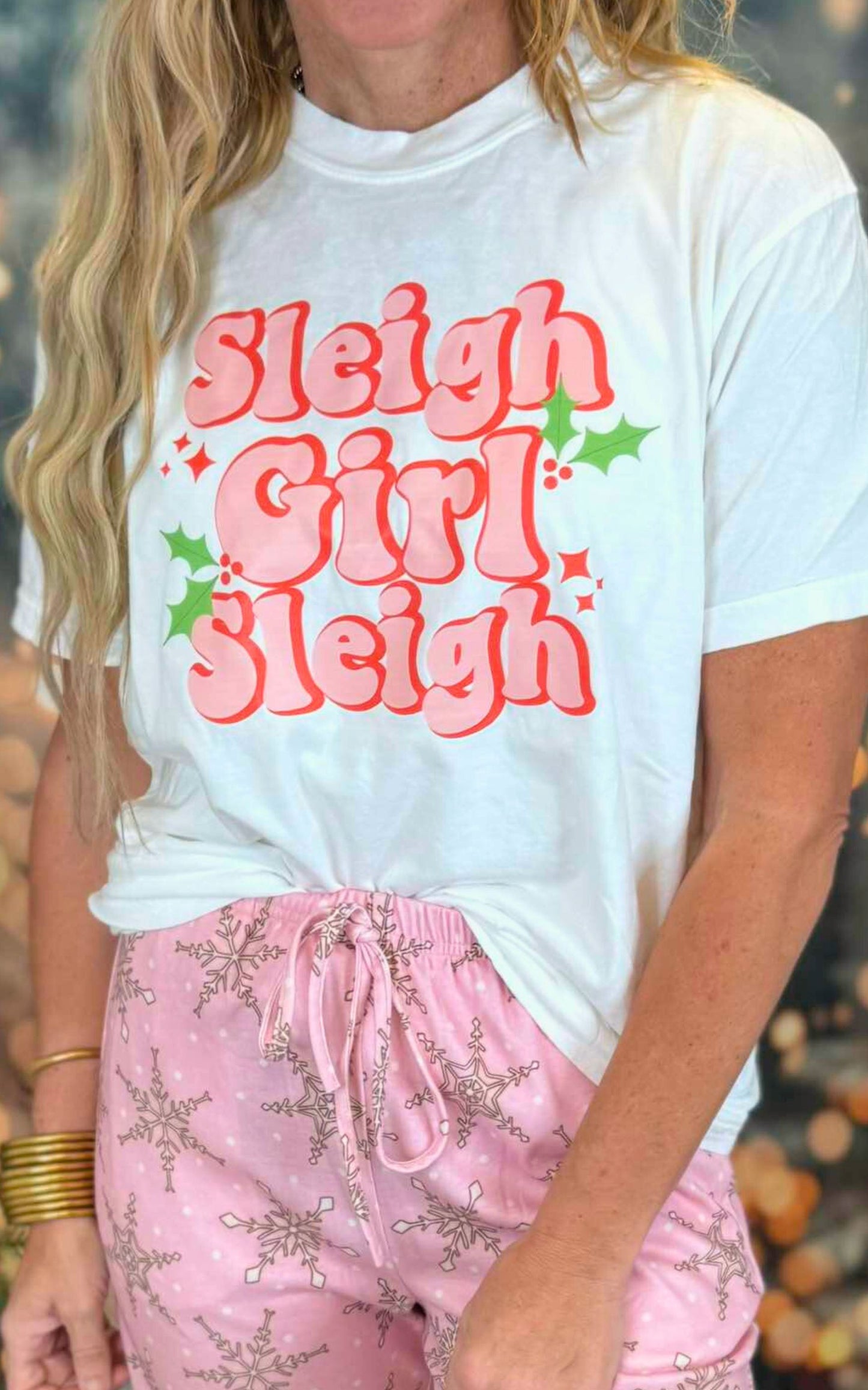 Sleigh Girl Sleigh Holiday Garment Dyed Graphic T-shirt**