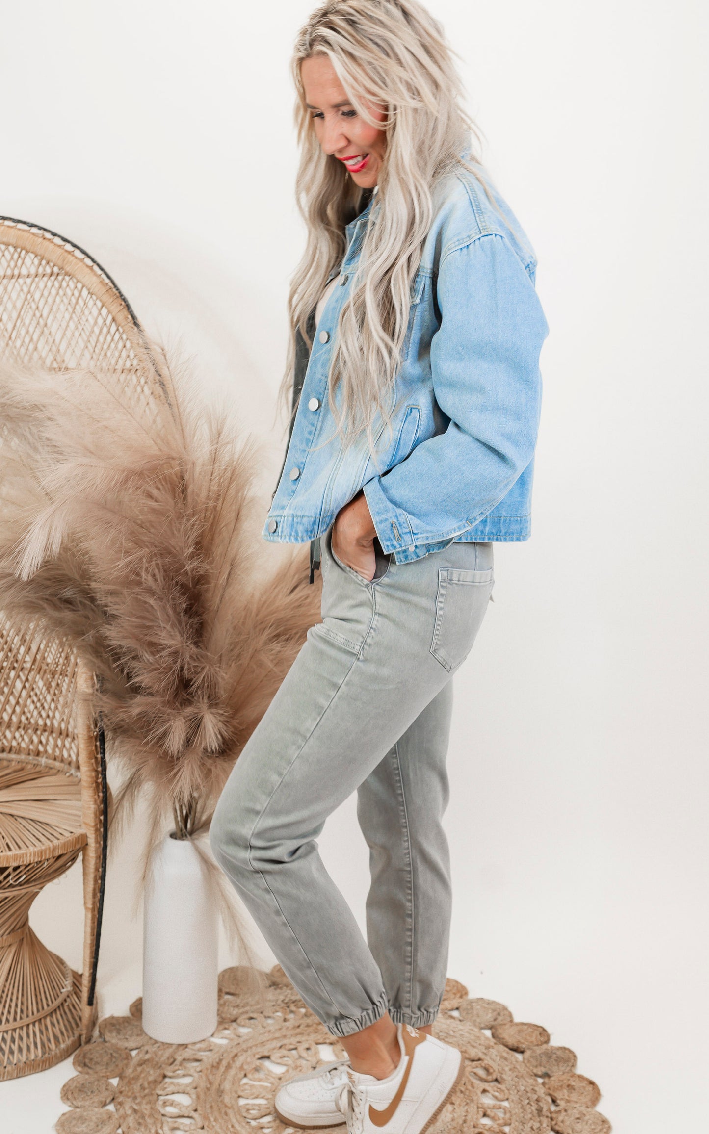 Ash Grey High Rise Jogger Crop | Mica** - Final Sale