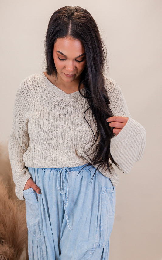 V-neck Long Sleeve Solid Sweater Top | POL - Final Sale