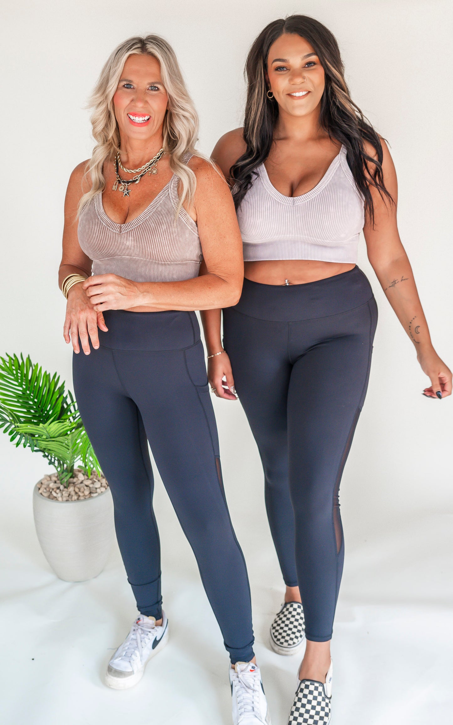Stone Washed V-Neck Seamless Cropped Bra Top -Final Sale