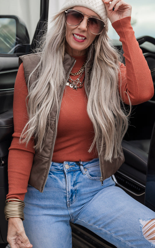 Faux Leather Puffer Vest - Final Sale AS IS ***