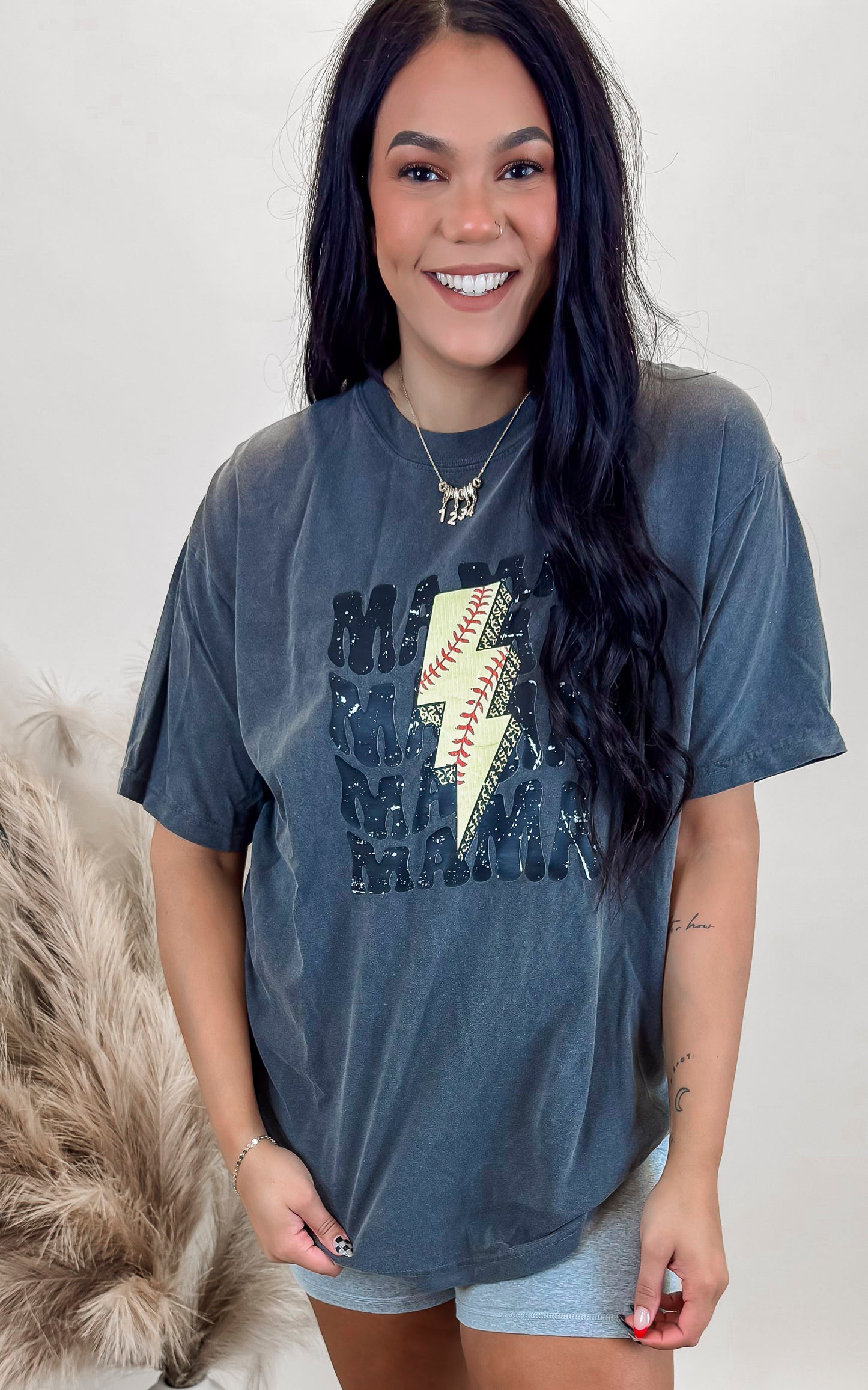 Lightning Bolt Mama Garment Dyed Graphic T-shirt*