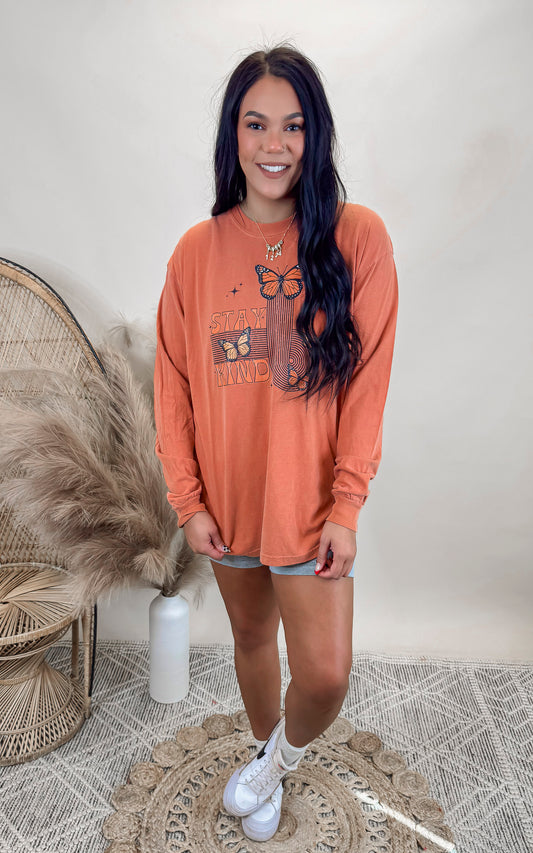 Stay Kind Garment Dyed Long Sleeve Graphic Top*