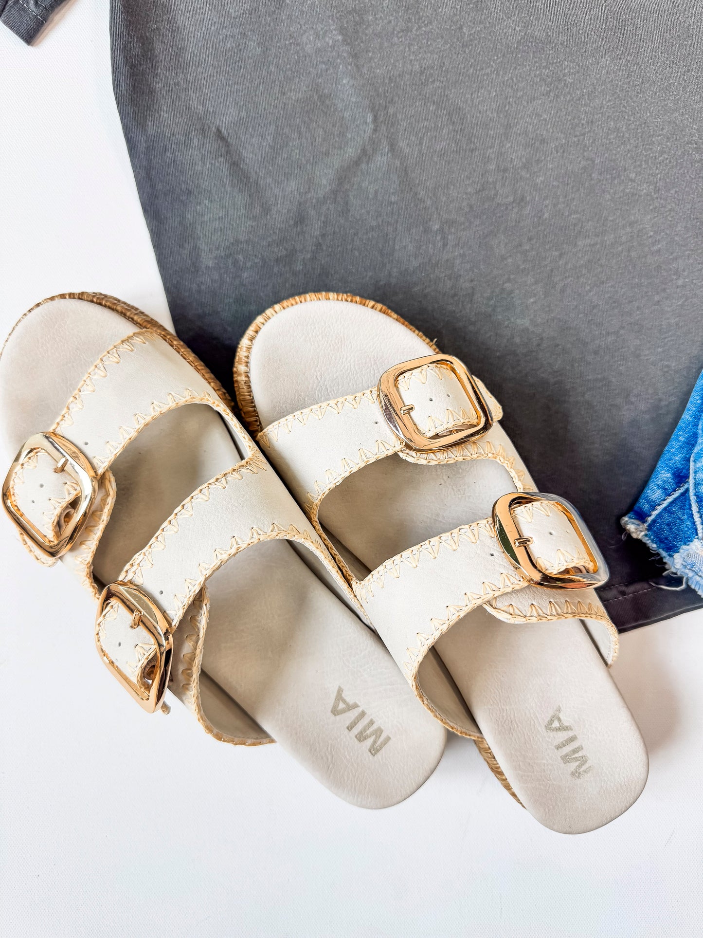Mieko Seashell Platform Sandal | FINAL SALE