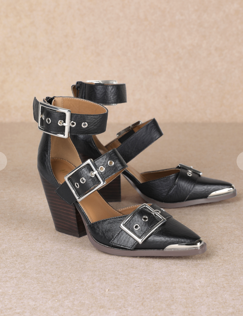 Hendrix - Pointed Toe Hollow Out Stiletto Sandals | MIIM (5 COLORS) *LA LIVE PREORDER 35% OFF