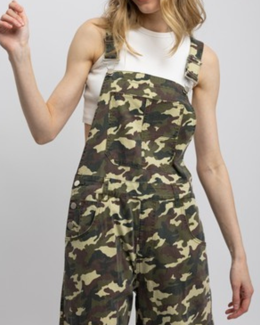 Camouflage Print Barrel Overalls | BLUE VELVET
