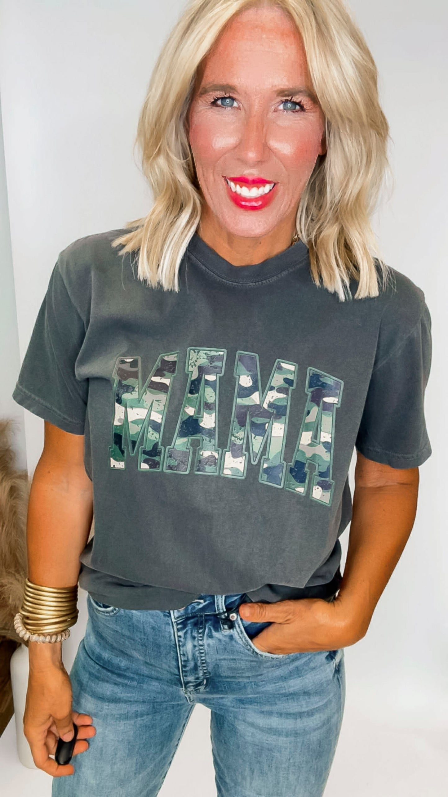 MAMA Camo Garment Graphic T-shirt