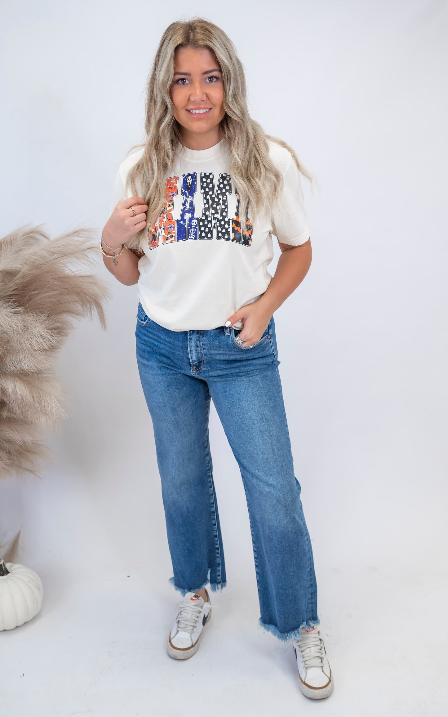 Pumpkin Patch Mama Garment Graphic T-shirt - Final Sale