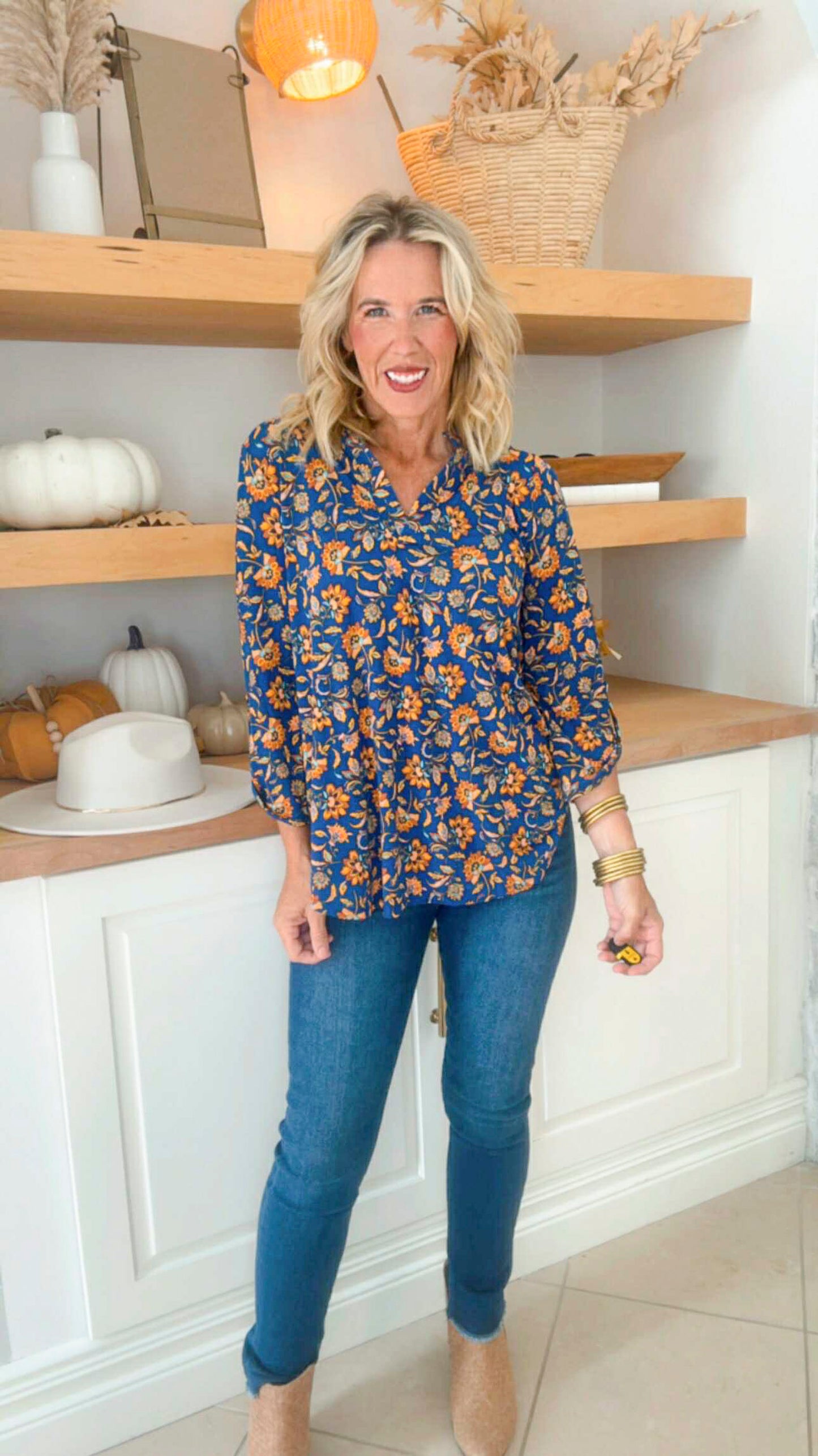 The Navy Signature Lizzy Top *DEAL
