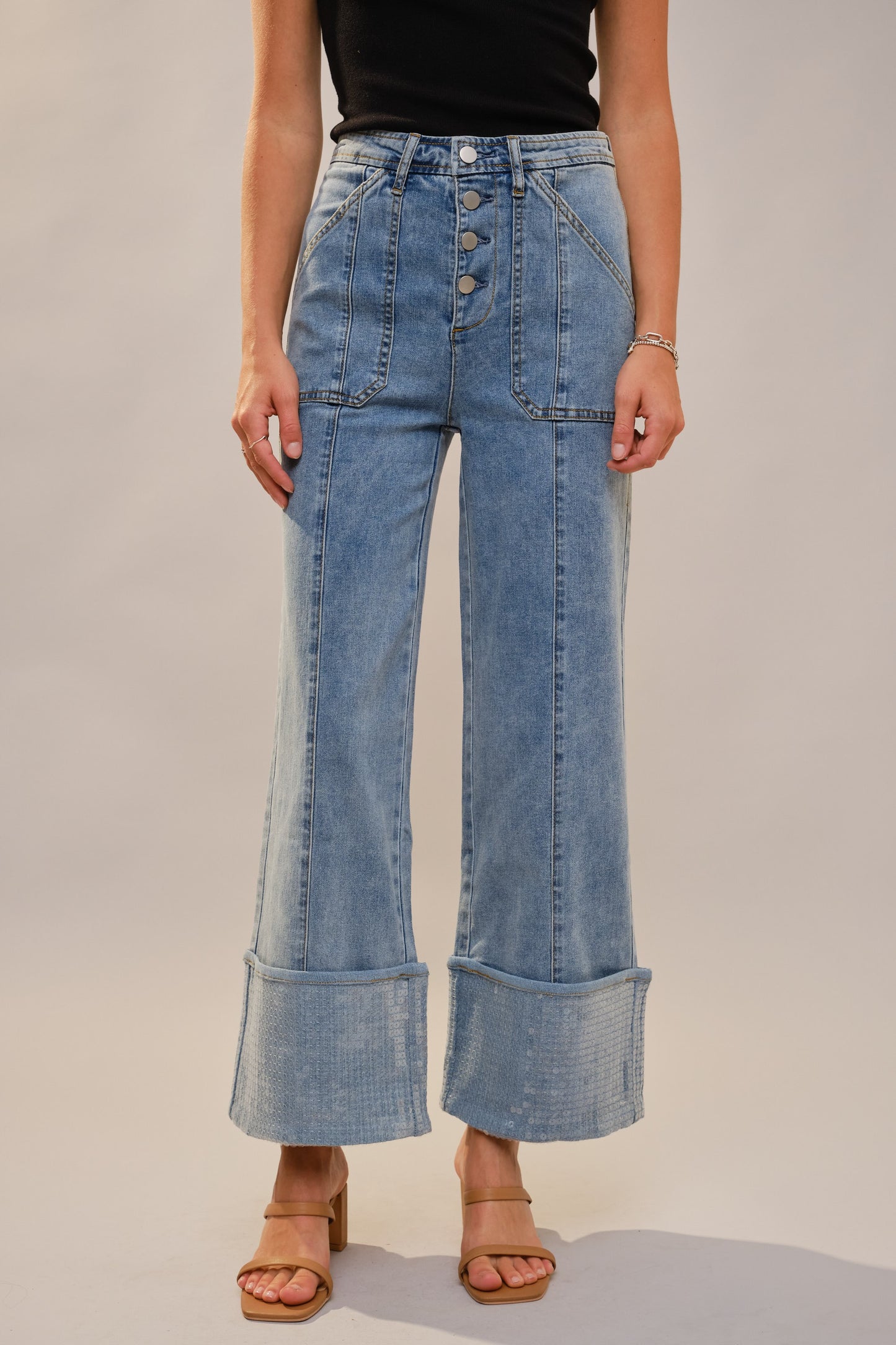 Cuffed Bottom With Sequins Detailed Denim Jeans