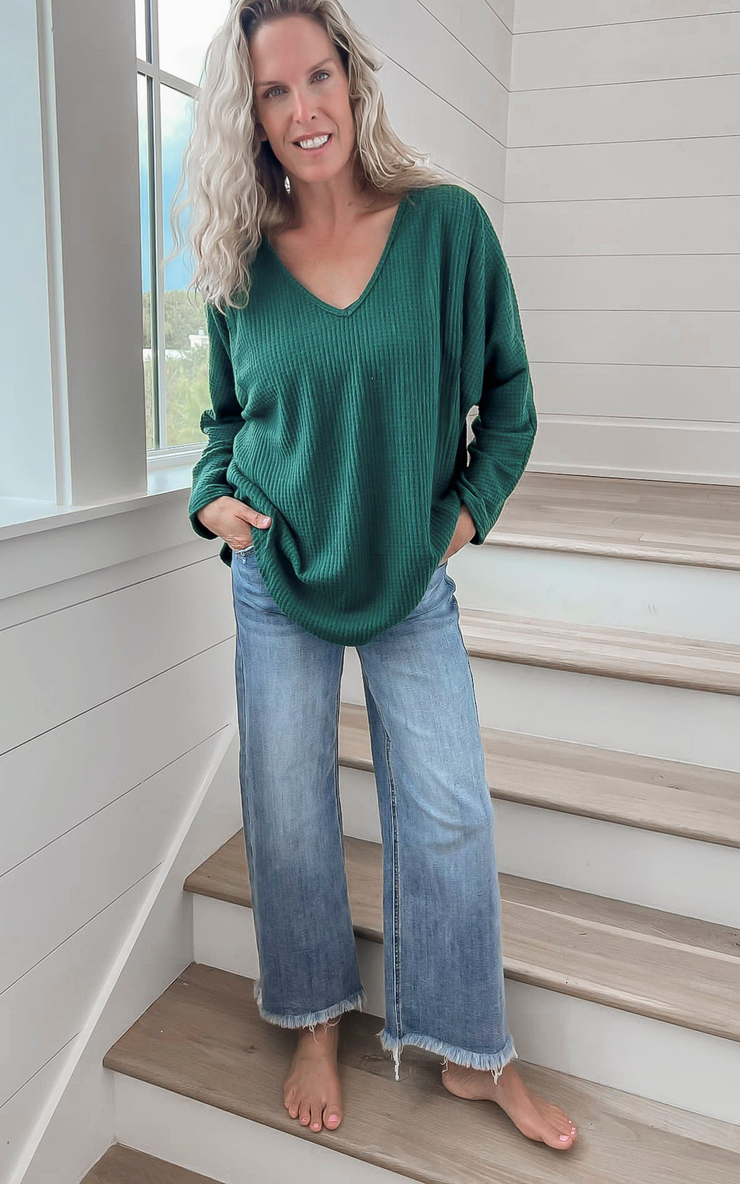 HUNTER GREEN KNIT LONG SLEEVE V-NECK *30A OCTOBER LIVE PREORDER