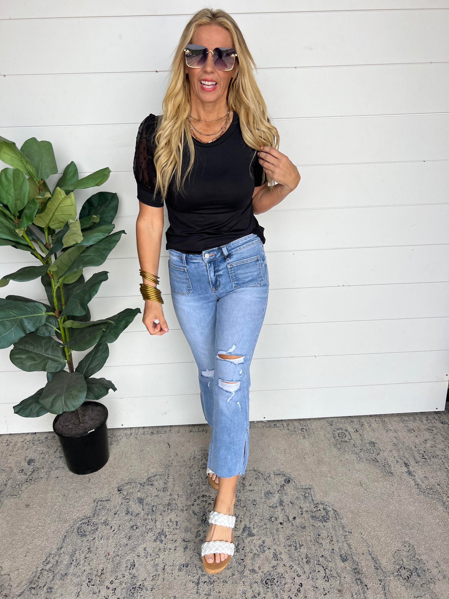 Mid-Rise Distressed Cropped w/ Slit Denim Jeans | MICA