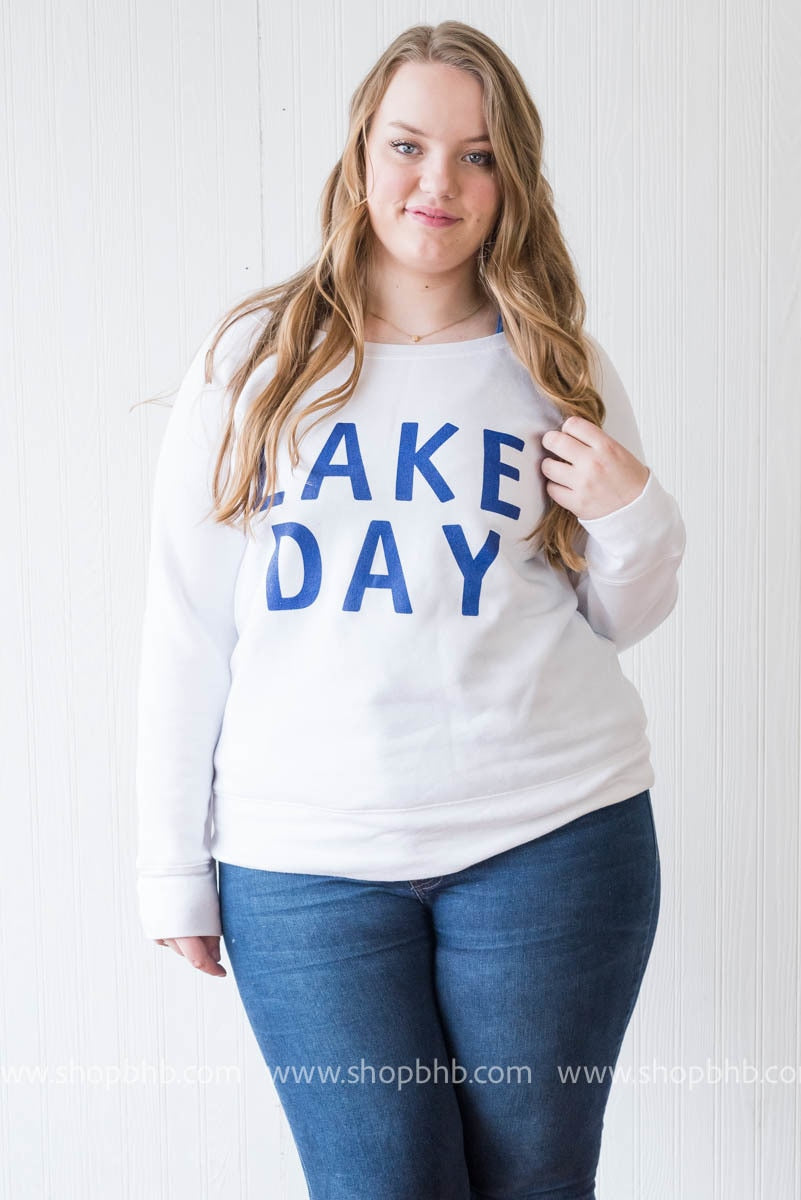 Lake Day Fleece Slouchy - White - BAD HABIT BOUTIQUE