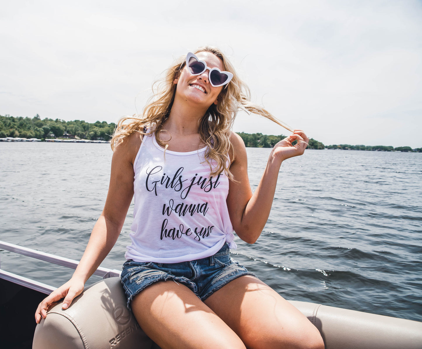 Heart Sunglassses - BAD HABIT BOUTIQUE